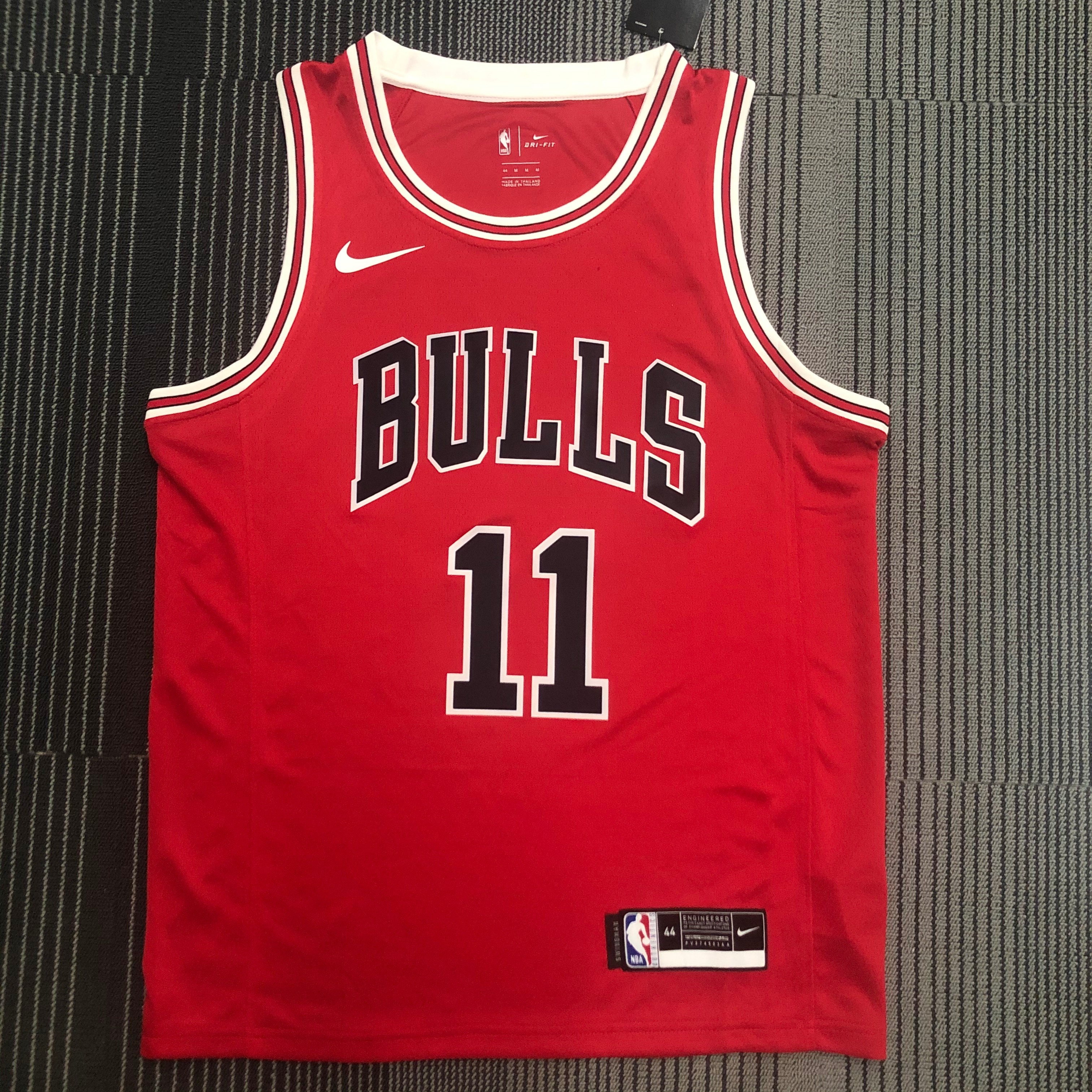 NBA Men Chicago Bulls Red #11 DEROZAN Jersey High Quality Name and Number Print - leoleo123123