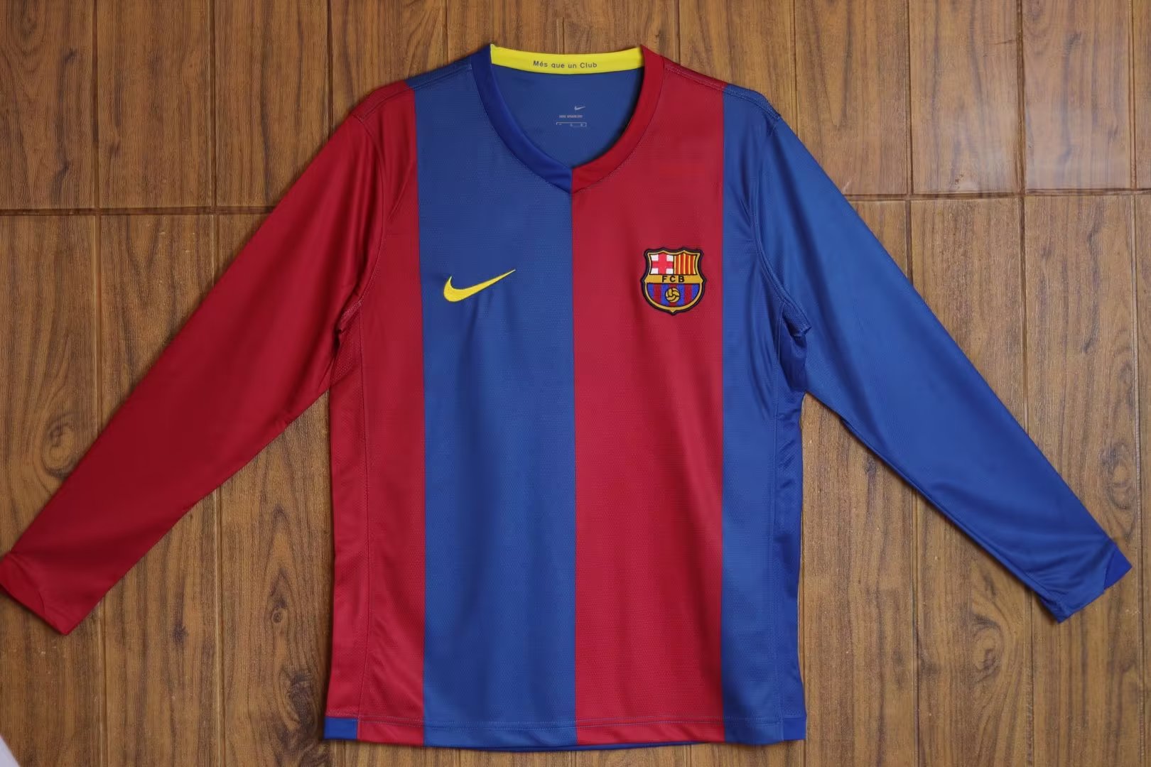 06/07 Barcelona Home Retro Jersey Long Sleeve - leoleo123123