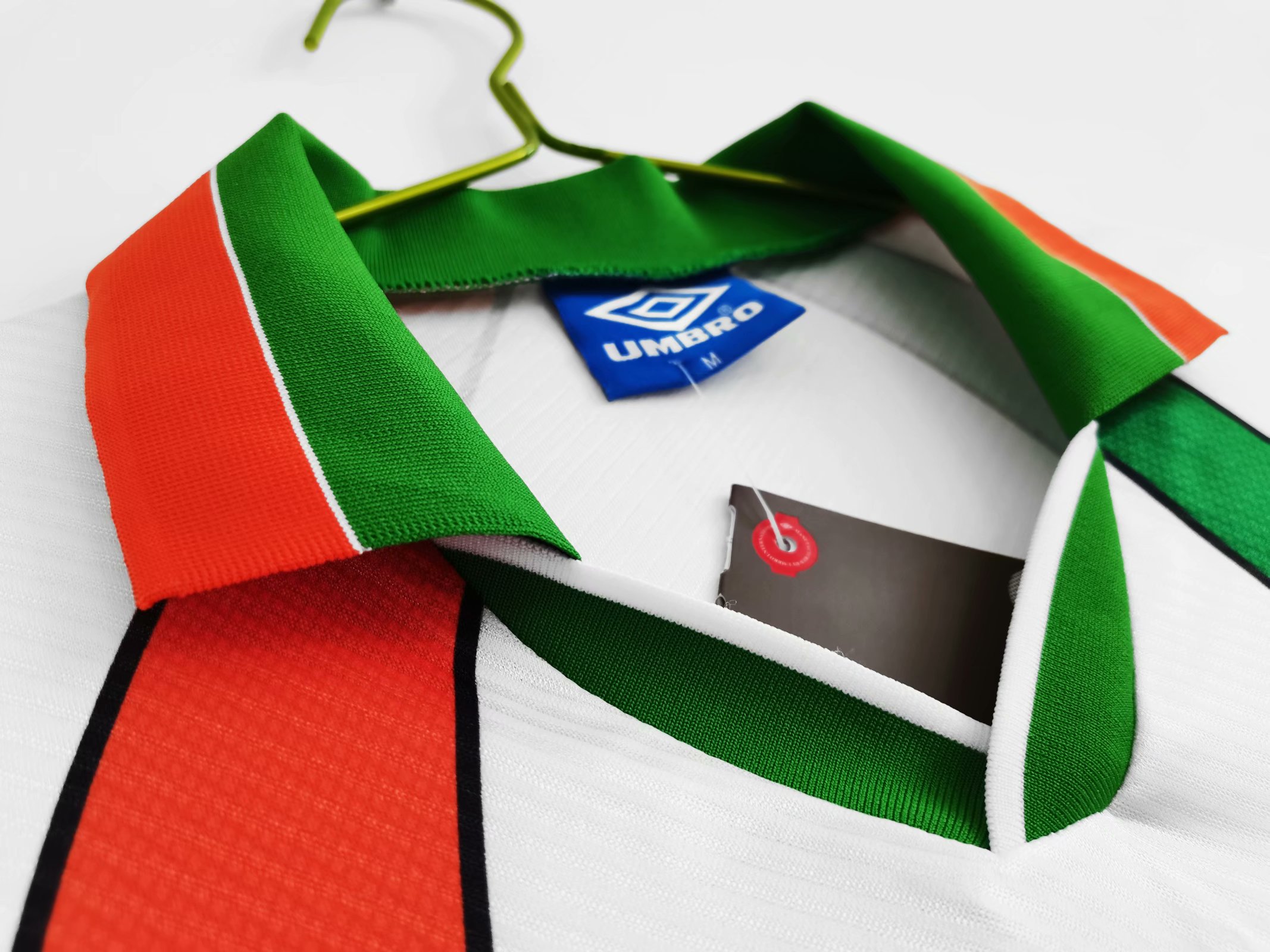 94/96 Ireland Away Retro Jersey - leoleo123123