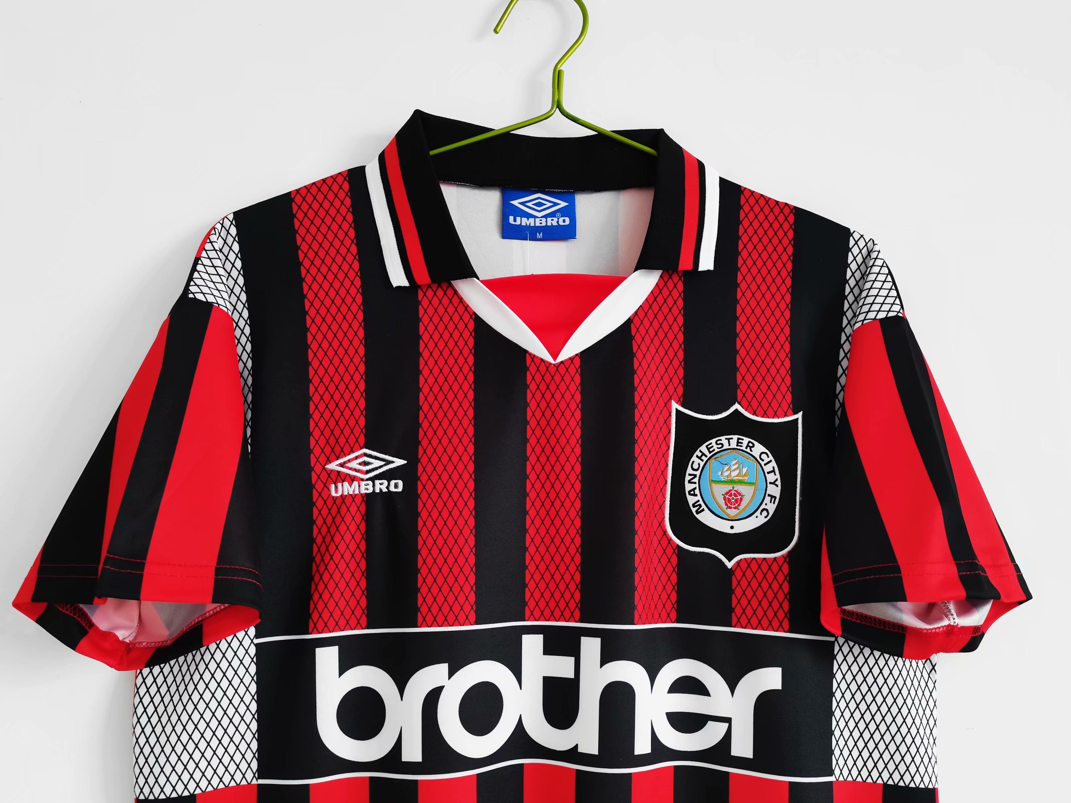 94/96 Manchester City Away Retro Jersey - leoleo123123