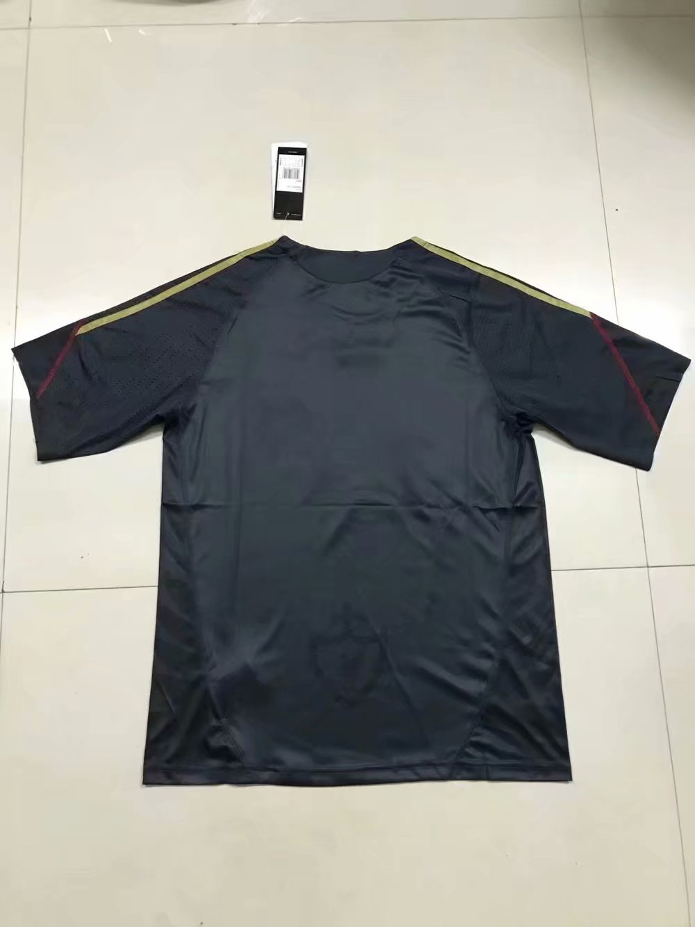 09-10 Liverpool Away Retro Jersye - leoleo123123