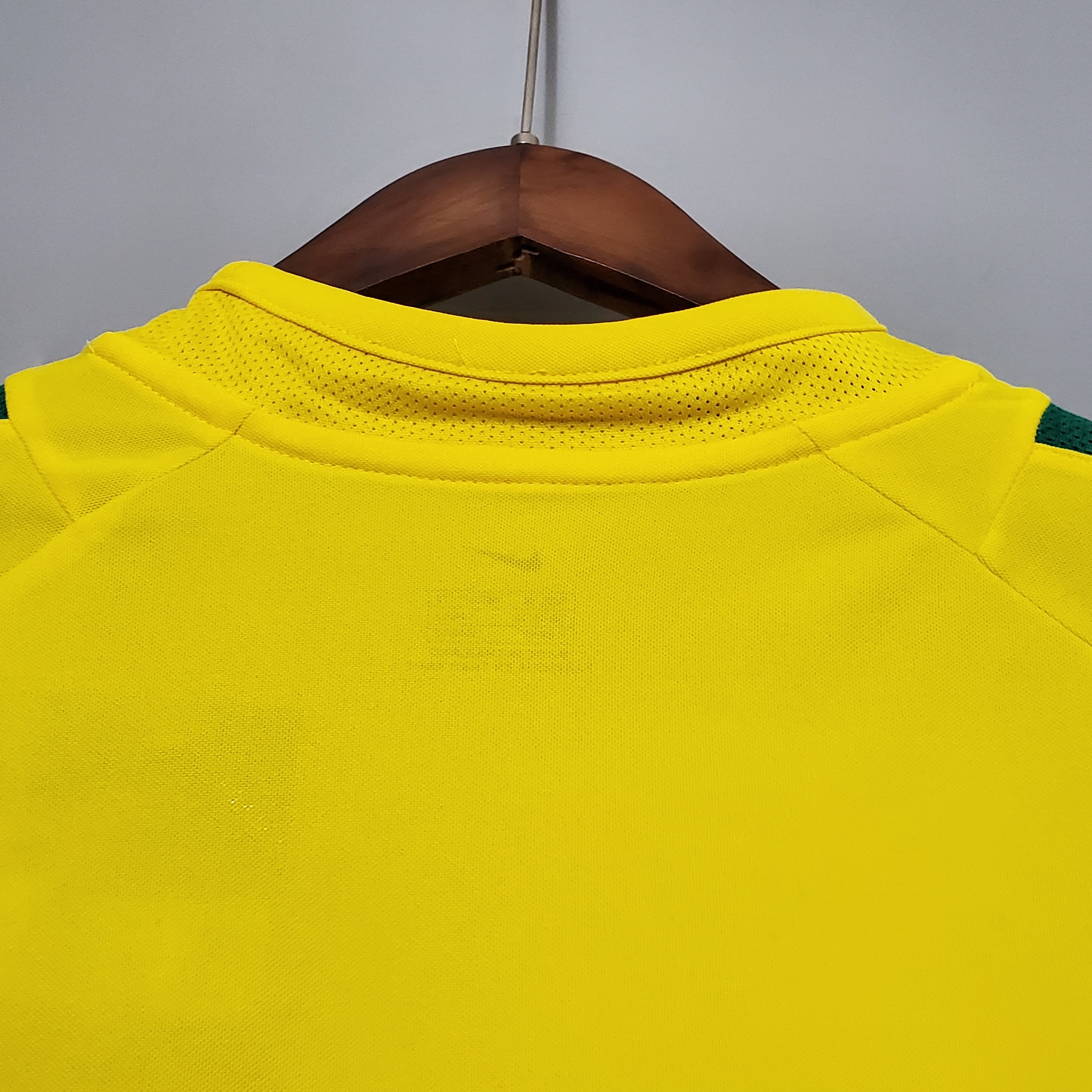 2002 Brazil Home Retro Jersey - leoleo123123