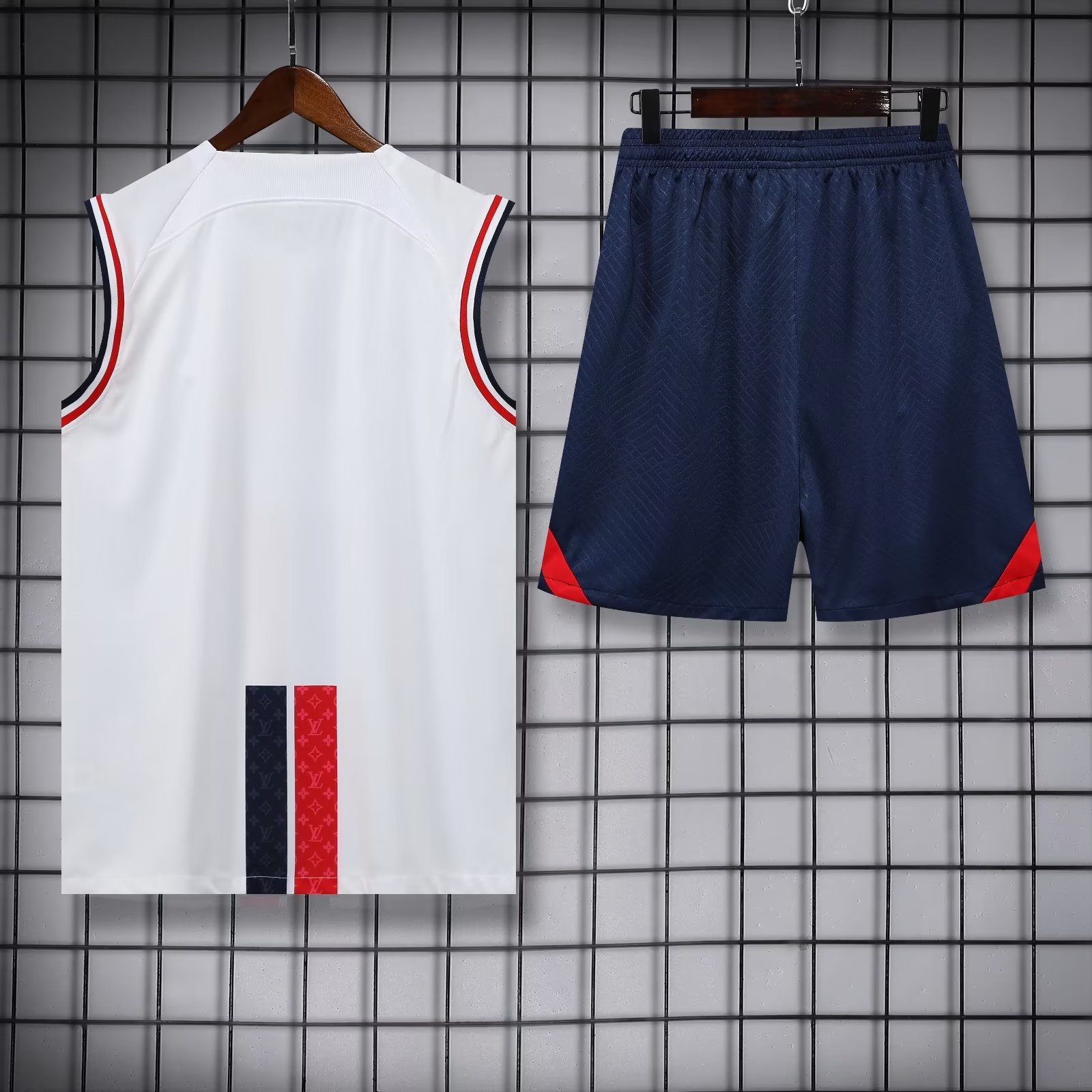 23/24 PSG Jordan White Training Vest Training suit - leoleo123123