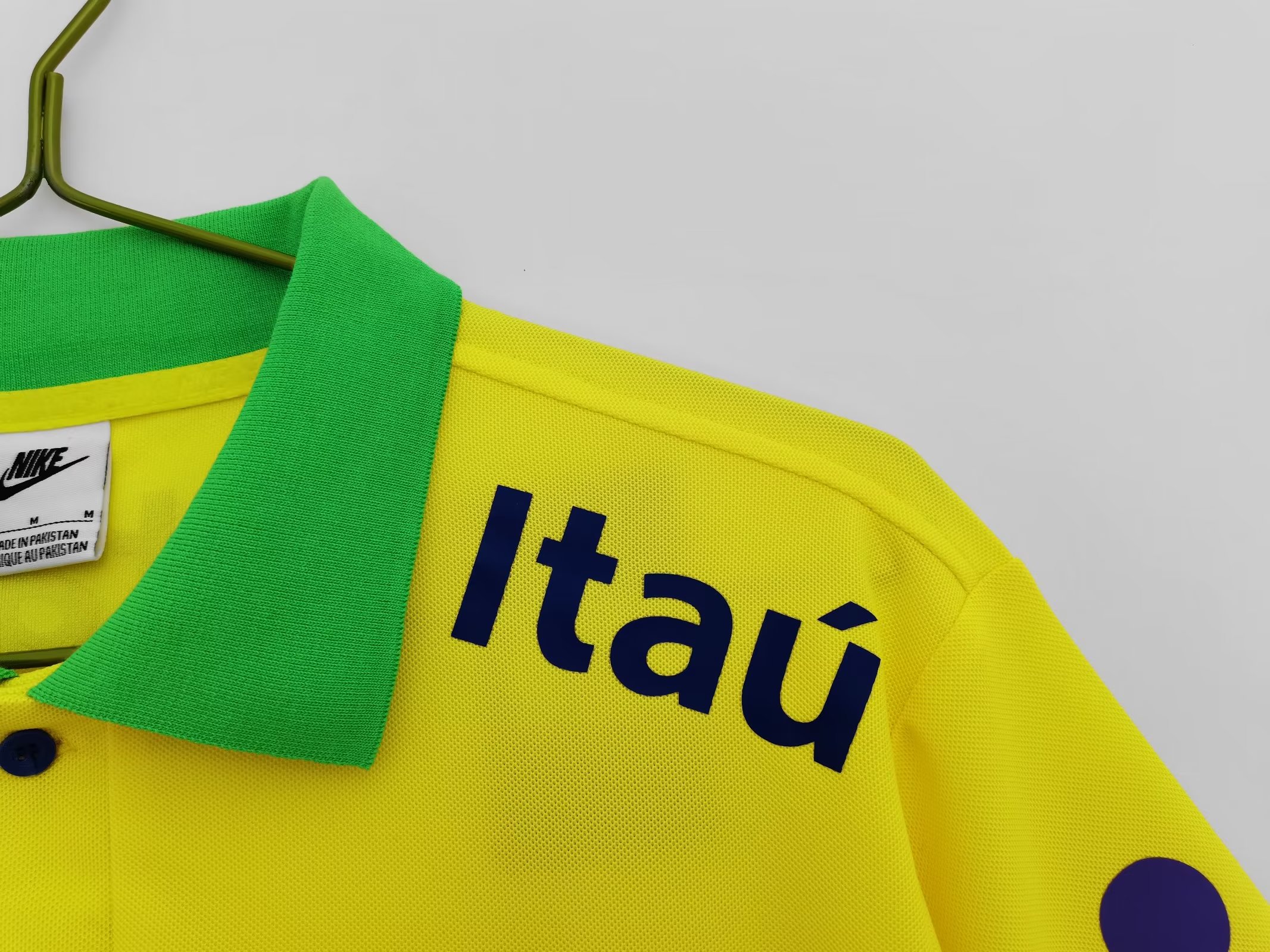 22/23 Brazil Yellow Polo Jersey Thai Quality - leoleo123123