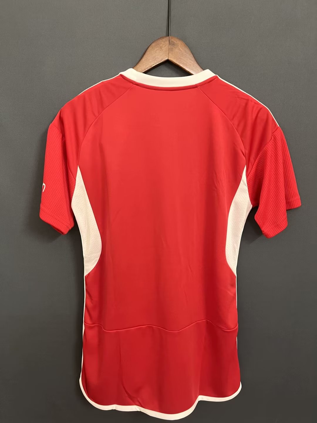 23/24 Nottingham Forest F.C.Home Jersey Thai Quality - leoleo123123