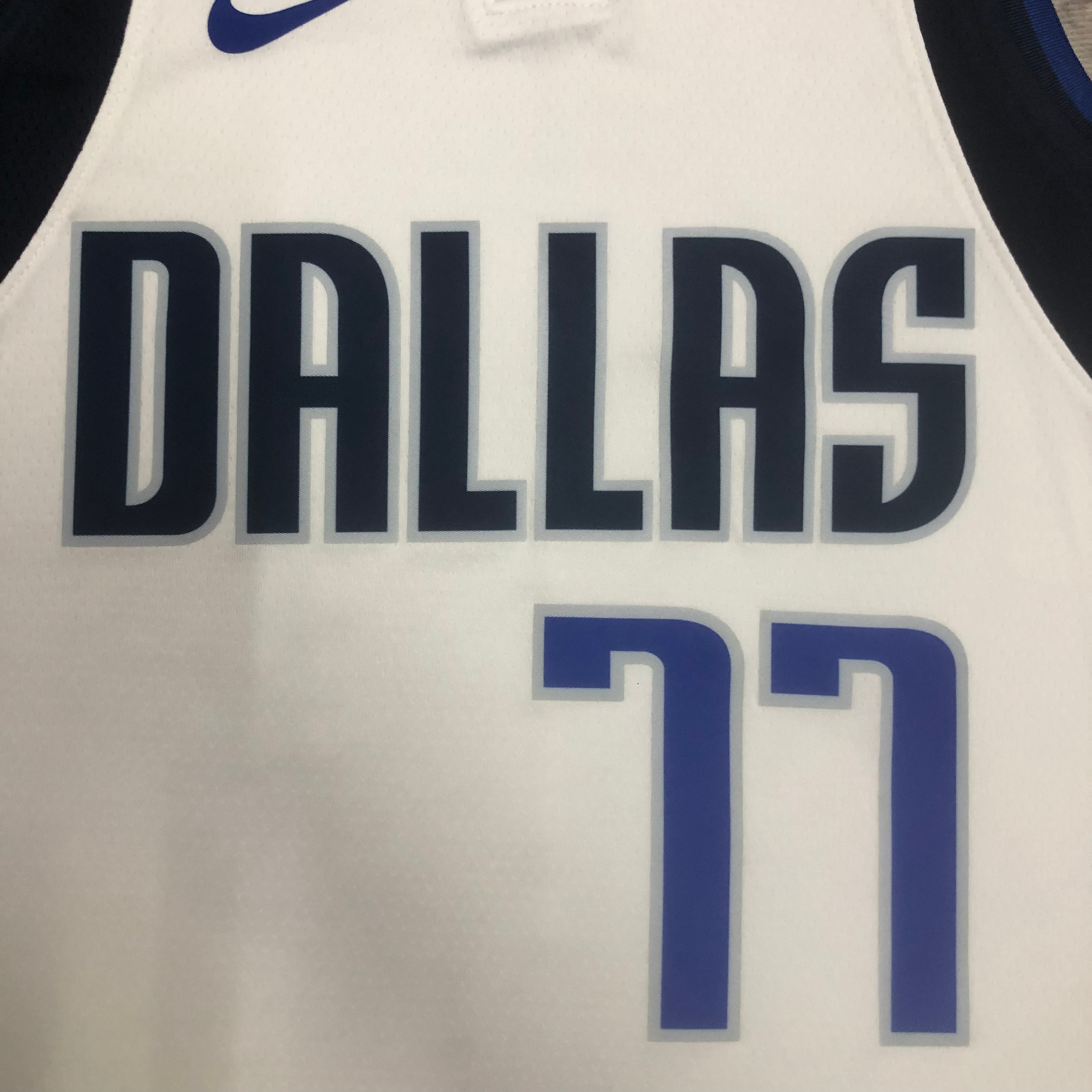 NBA Men 2023 Dallas Mavericks White #77 DONCIC Jersey High Quality Name and Number Print - leoleo123123