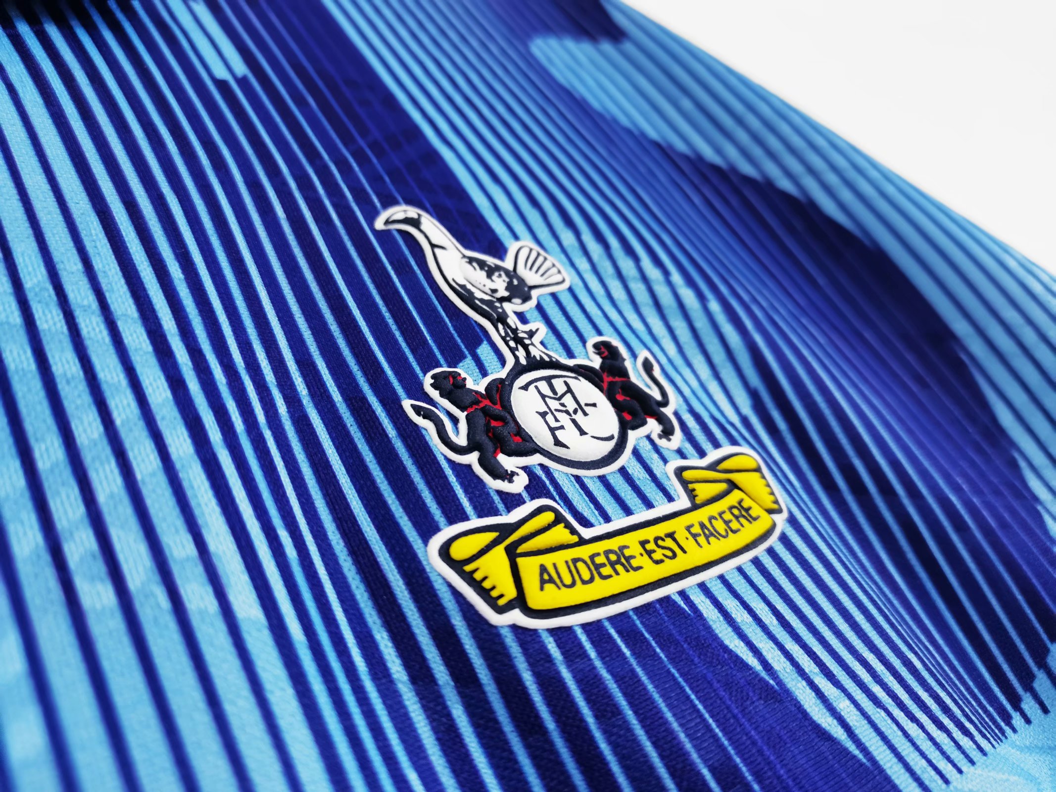 92/94Tottenham Third Retro Jersey - leoleo123123