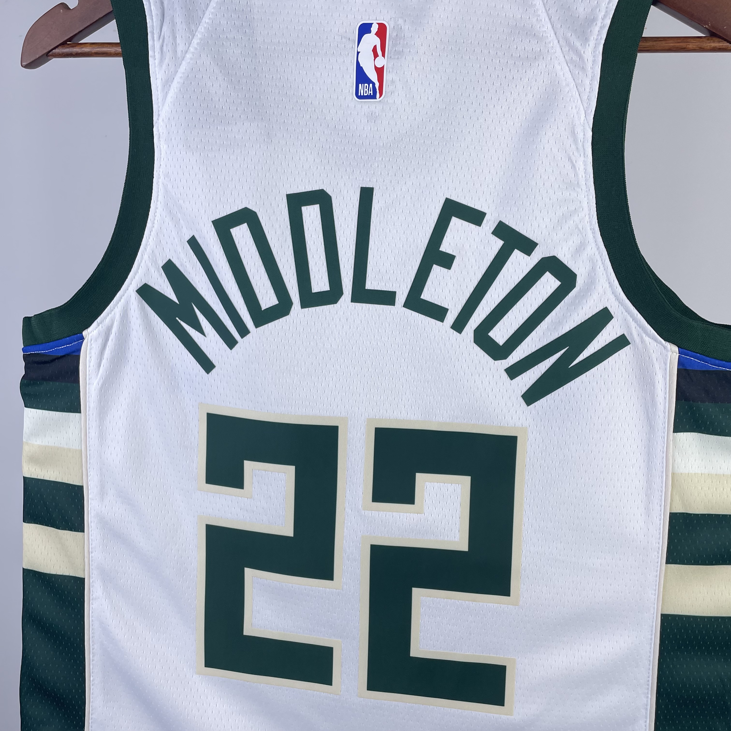 NBA Men 2023 Milwaukee Bucks White #22 MIDDLETON Jersey High Quality Name and Number Print - leoleo123123