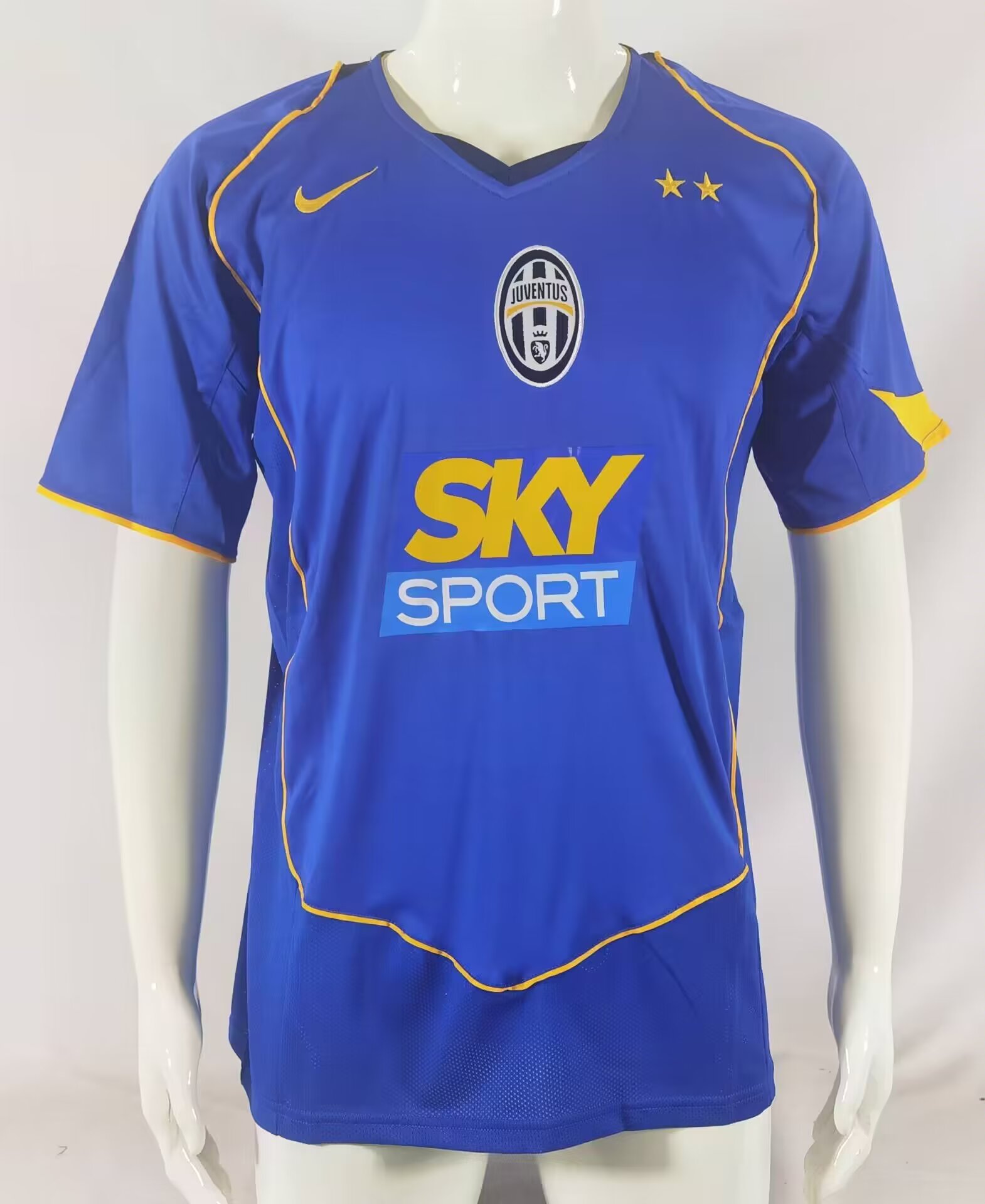 04/05 Juventus Away Retro Jersey - leoleo123123