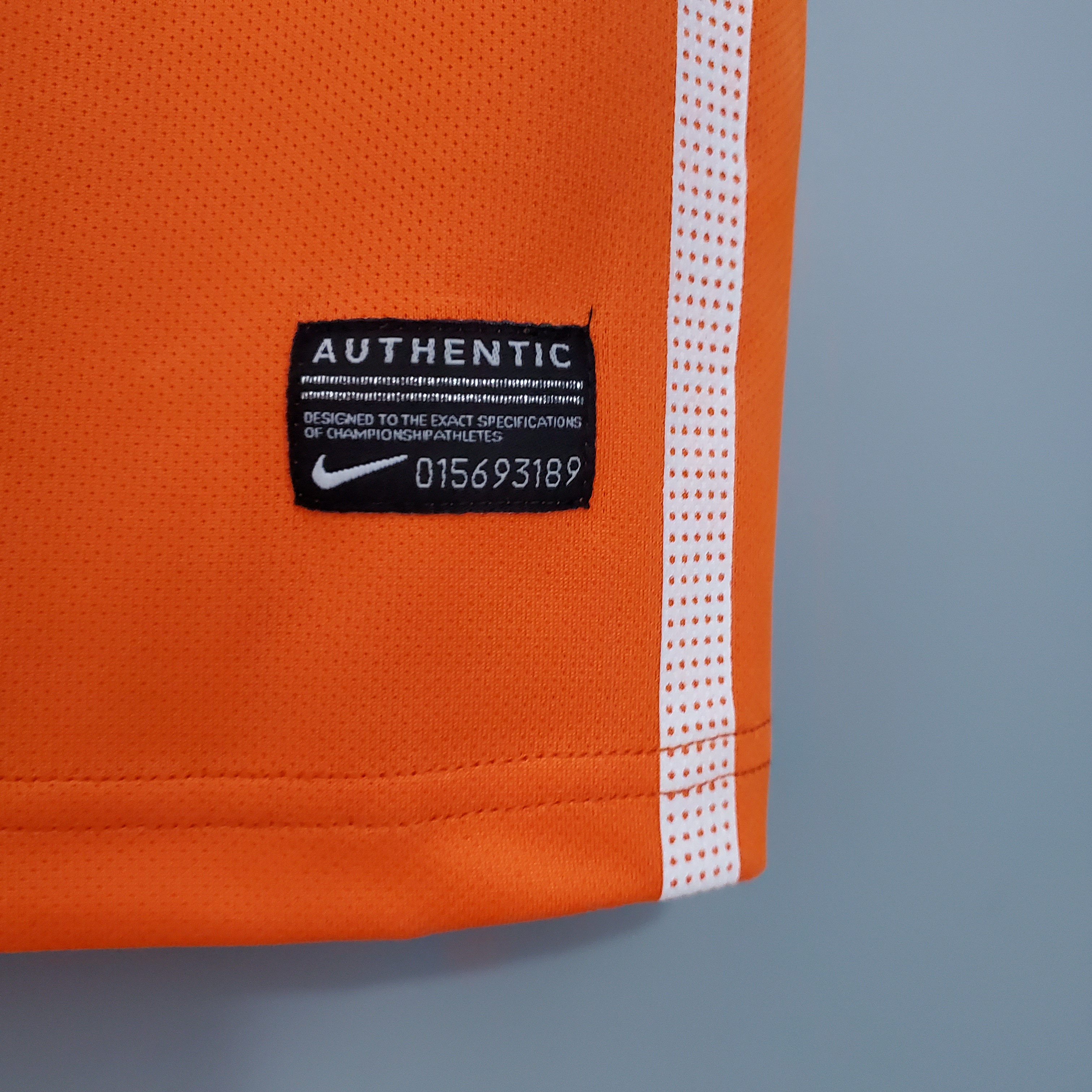 2010 Holland Home Retro Jersey - leoleo123123