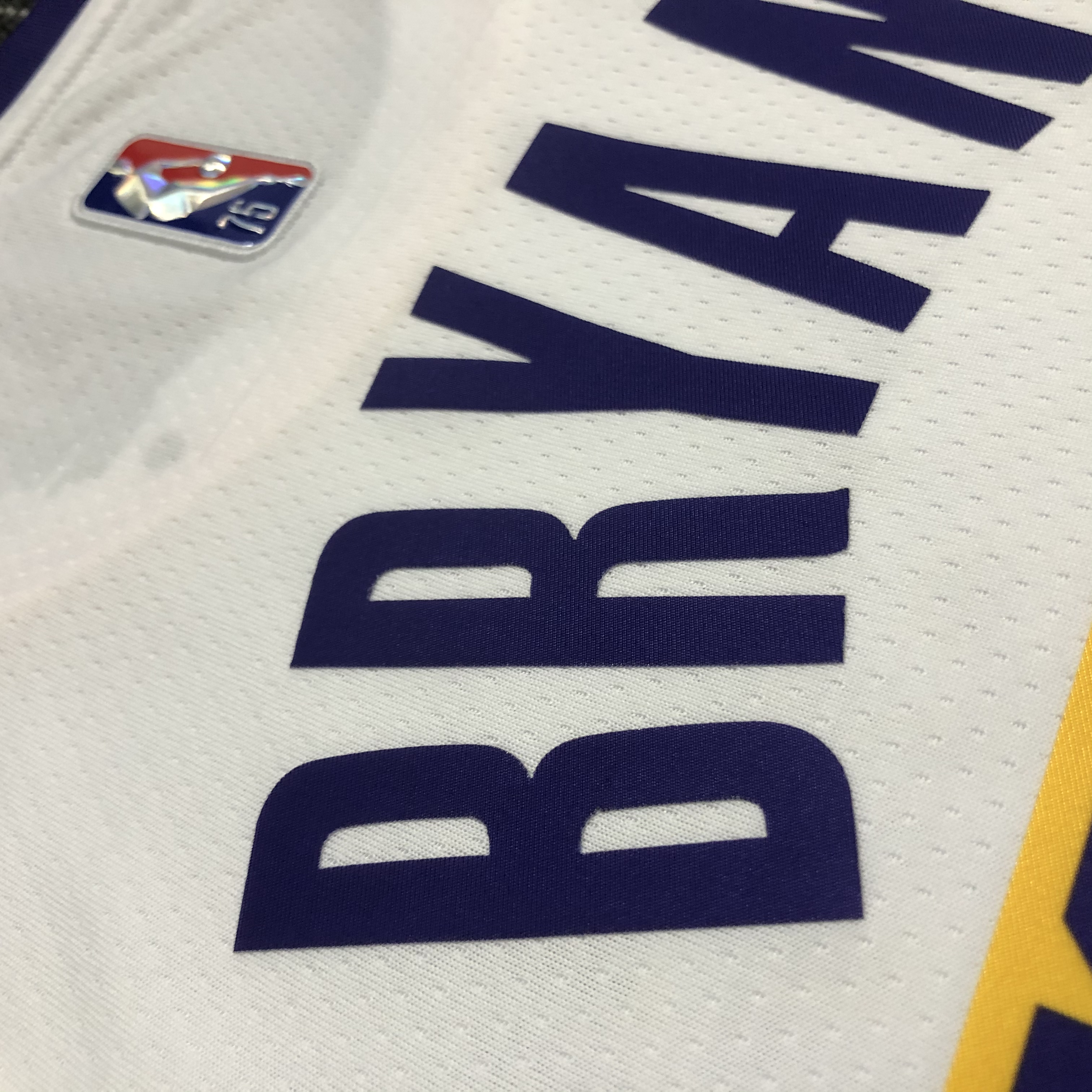 NBA 75th Anniversary Los Angeles Lakers White Round Neck #24 BRYANT Jersey High Quality Name and Number Print - leoleo123123