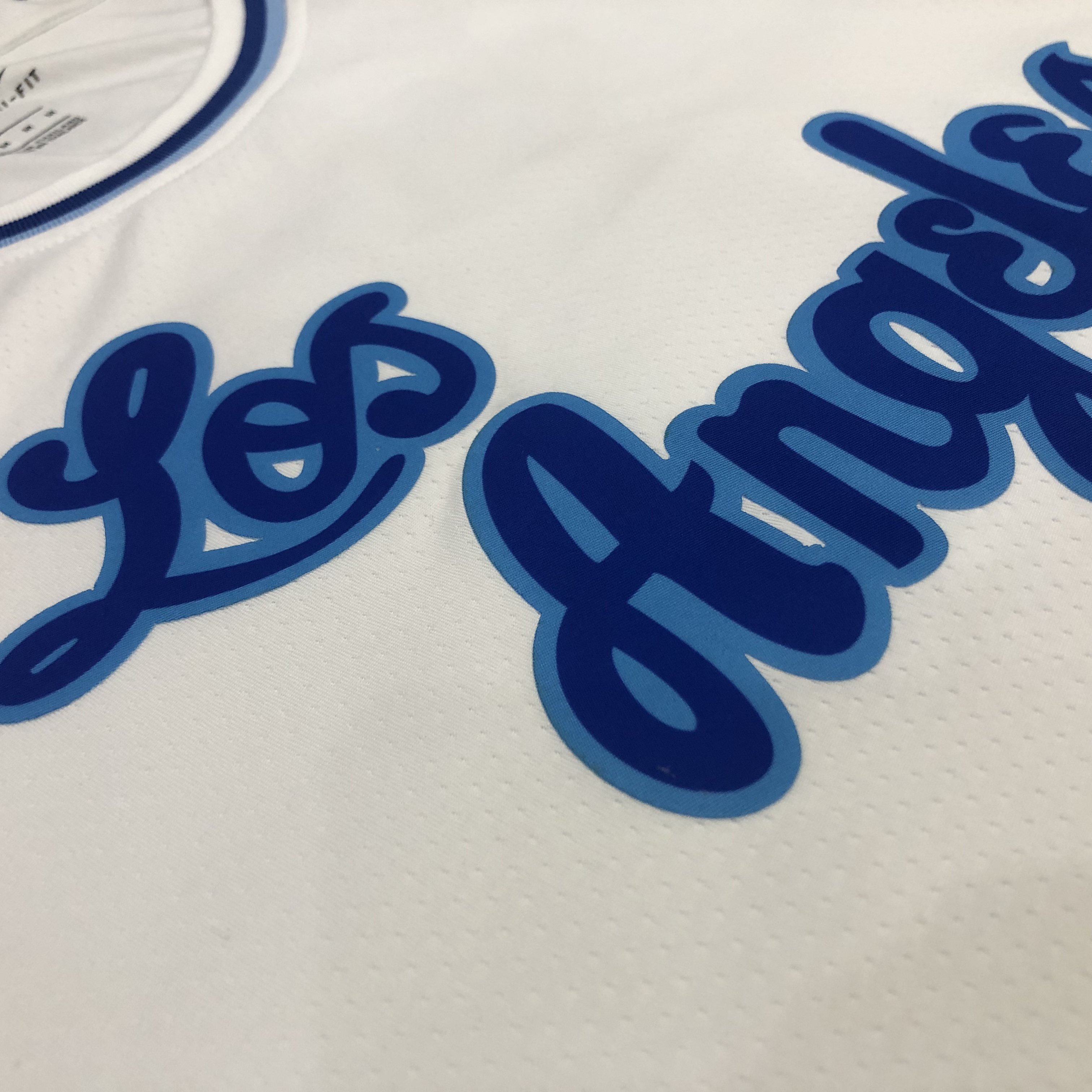 NBA Men Los Angeles Lakers Retro in Latin #3 DAVIS white Round Neck Jersey High Quality Name and Number Print - leoleo123123
