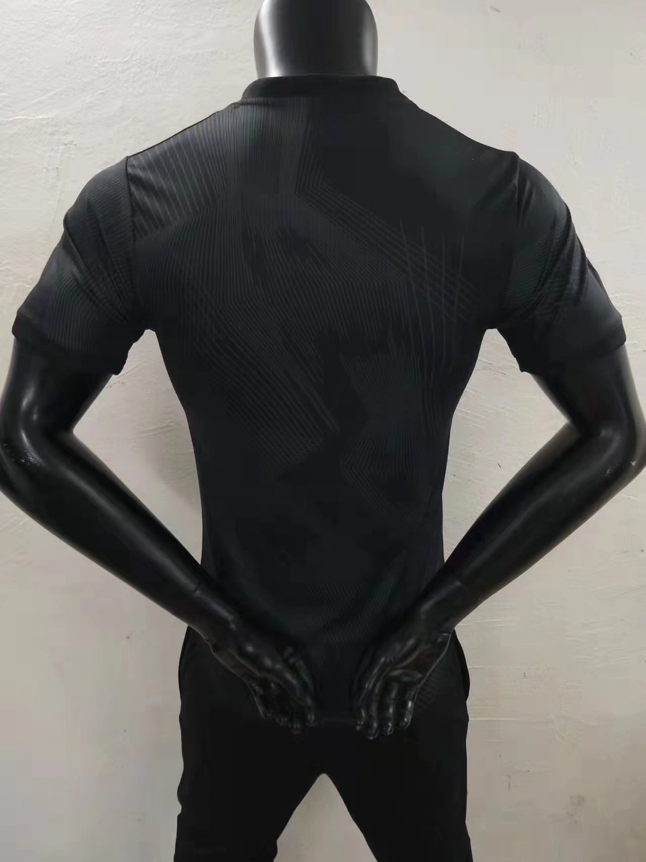 22/23 Real Madrid Black Jersey Player Version - leoleo123123