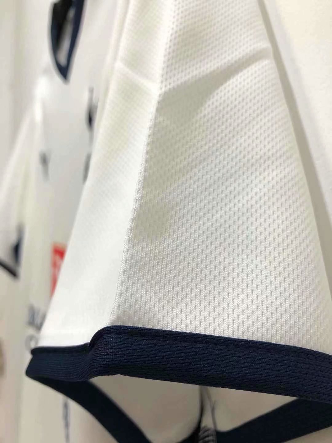 08/09 Tottenham Home Retro Jersey - leoleo123123