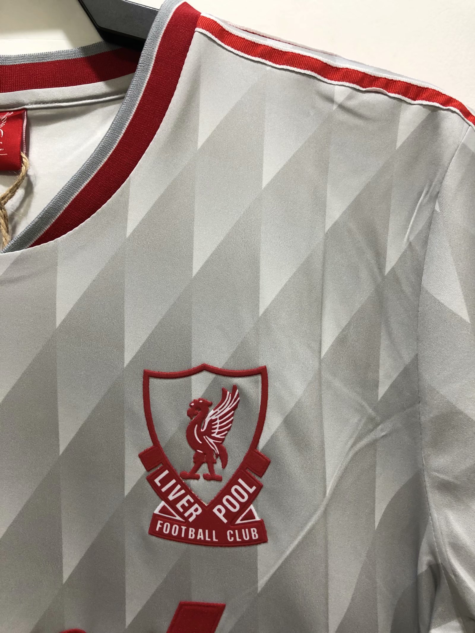89-91 Liverpool Away Retro Jersey - leoleo123123