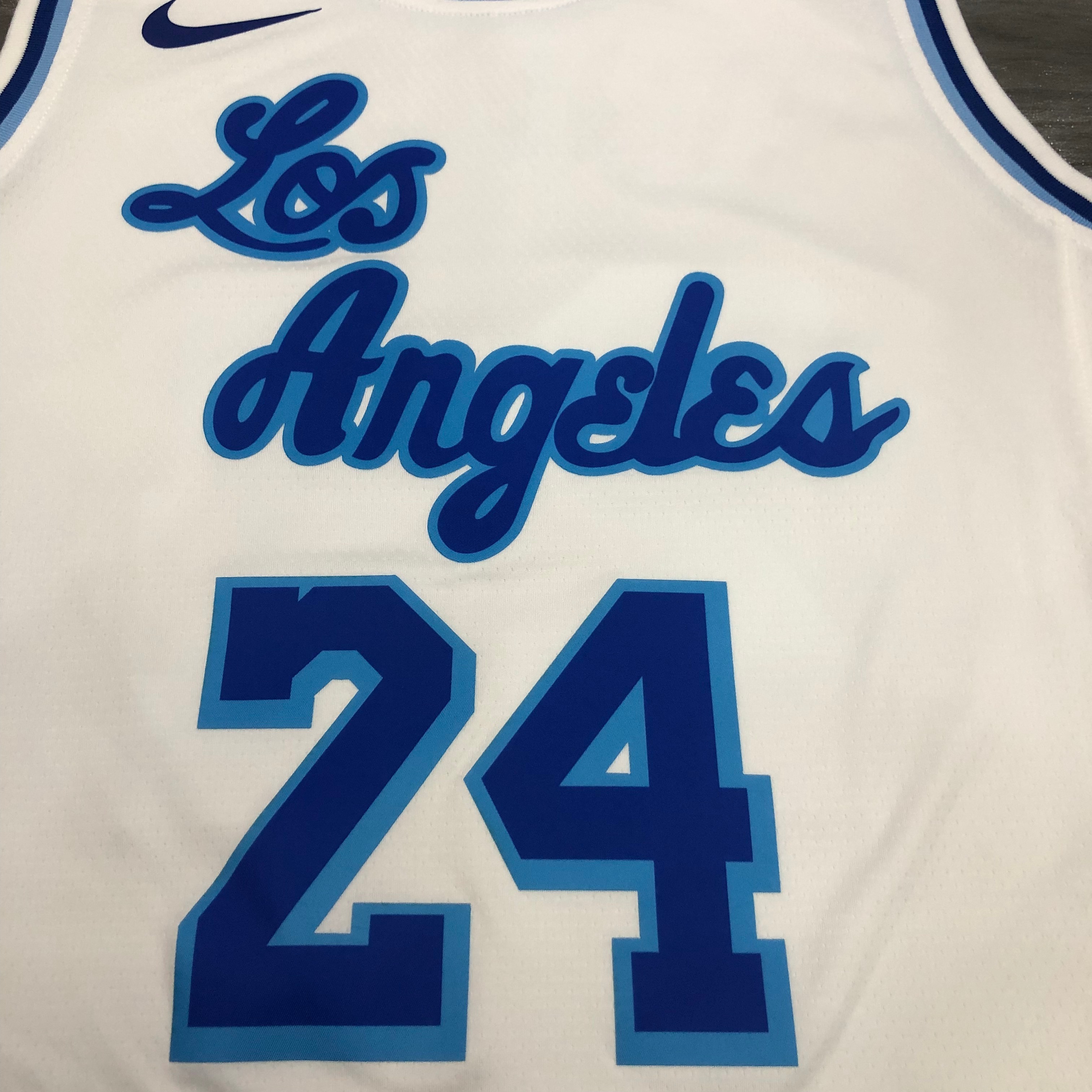 NBA Men Los Angeles Lakers Retro in Latin #24 BRYANT white Round Neck Jersey High Quality Name and Number Print - leoleo123123
