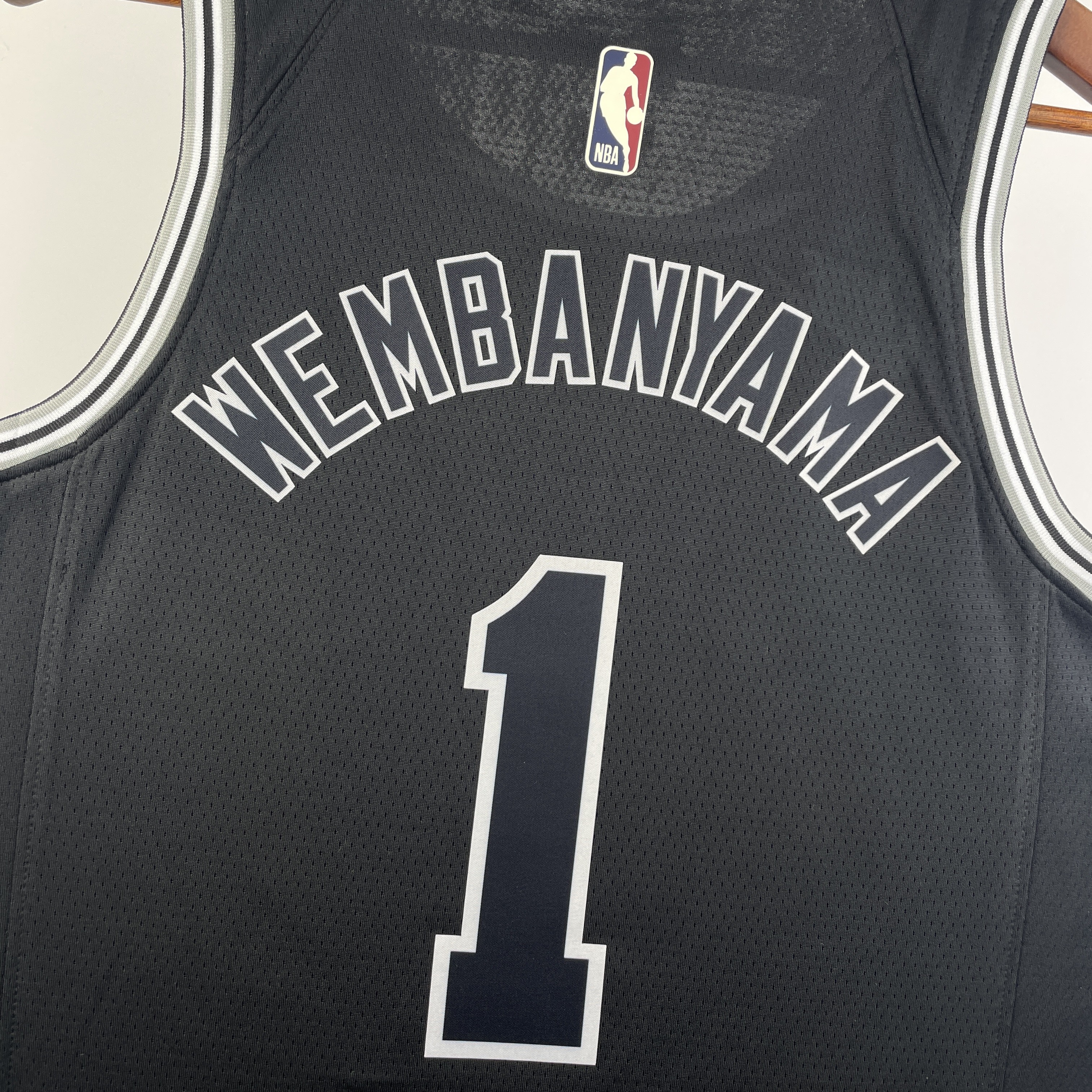 NBA Men Season 2023 San Antonio Spurs Black Retro #1 WEMBANYAMA Jersey High Quality Name and Number Print - leoleo123123