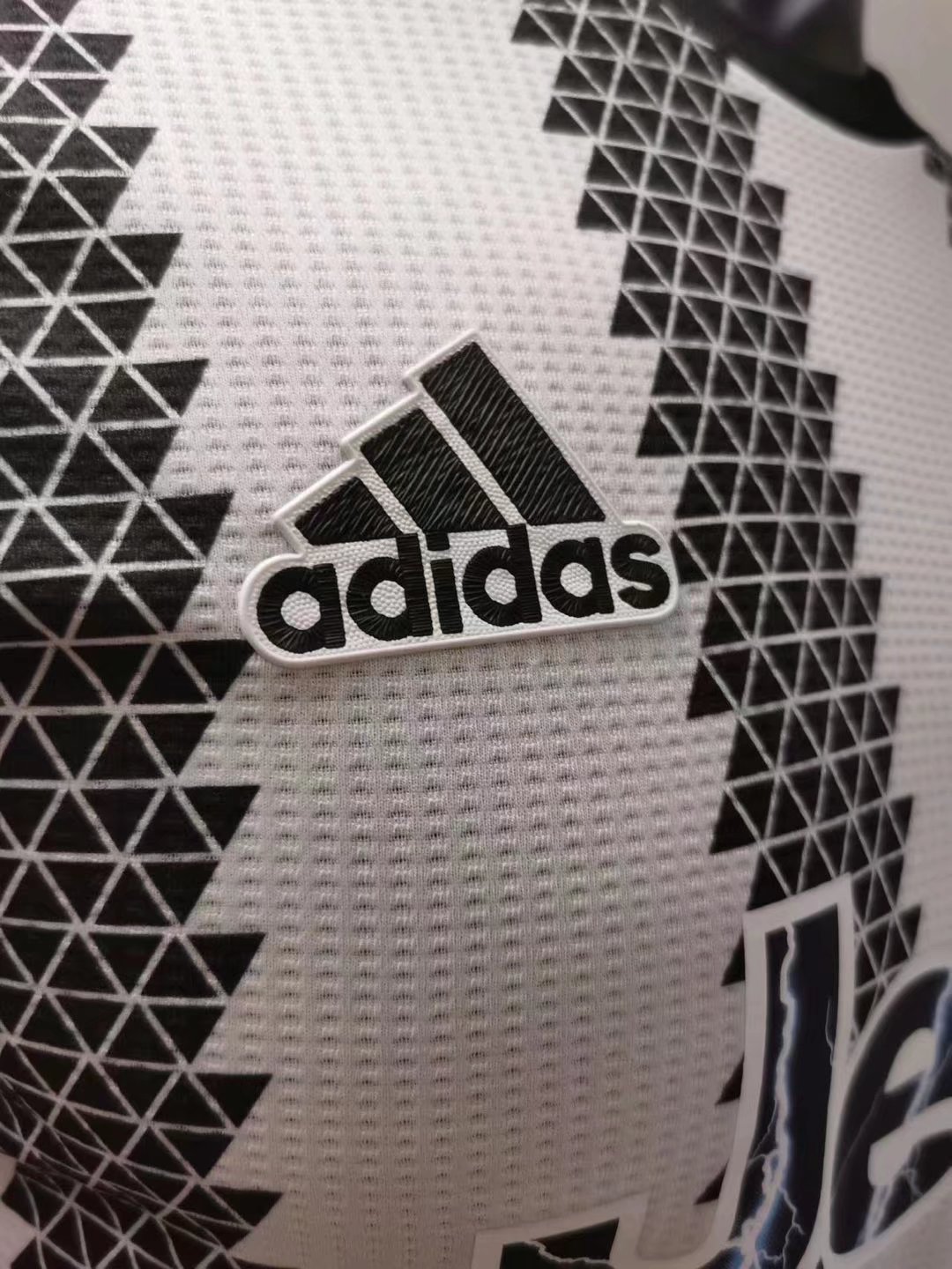22/23 Juventus Home Jersey Player Version 1:1 Quality - leoleo123123