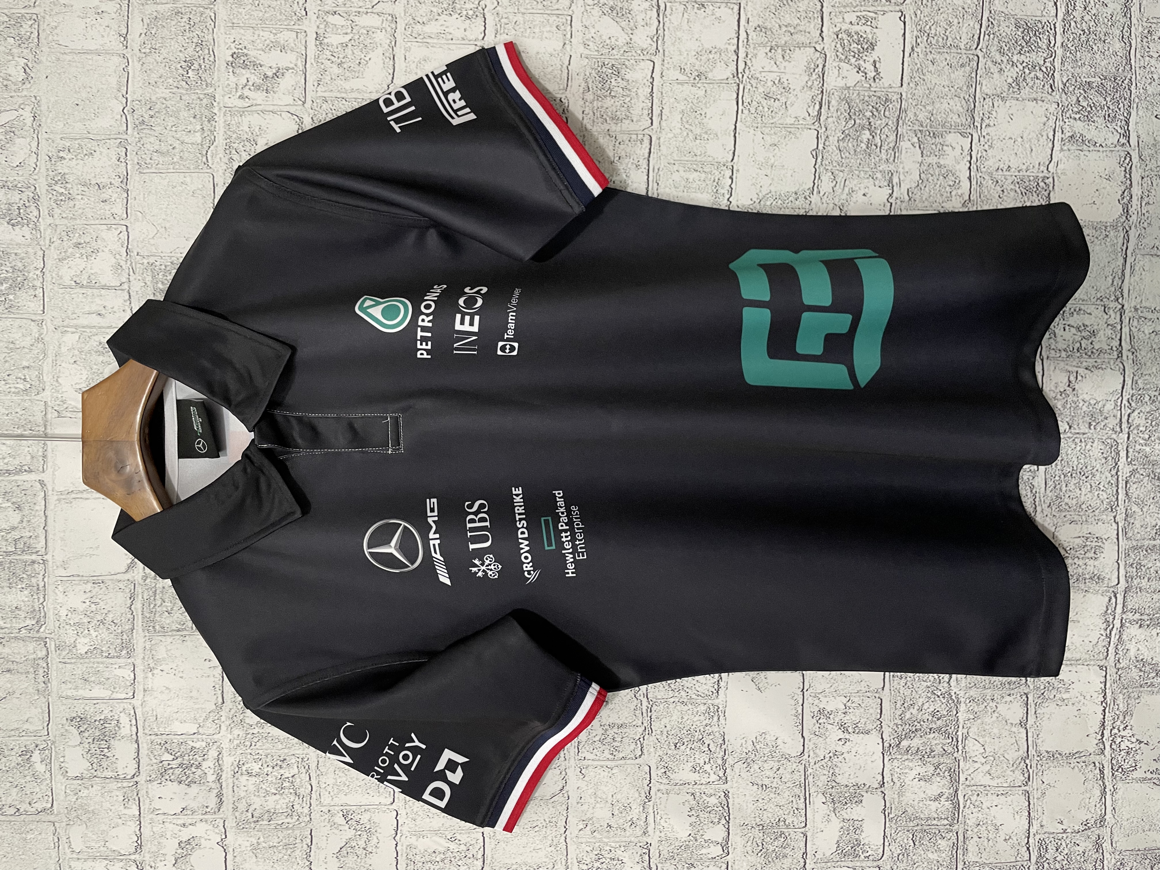 2023 Mercedes F1 Team POLO T-Shirt Black with number 66 - leoleo123123