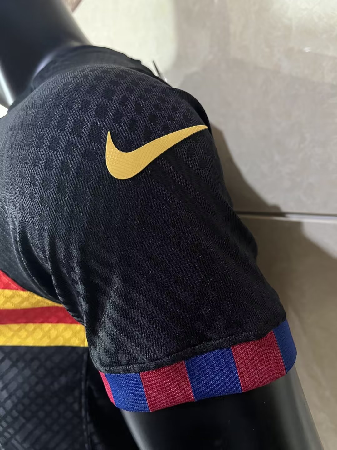 23/24 Barcelona Black Jersey Player Version 1:1 Quality - leoleo123123