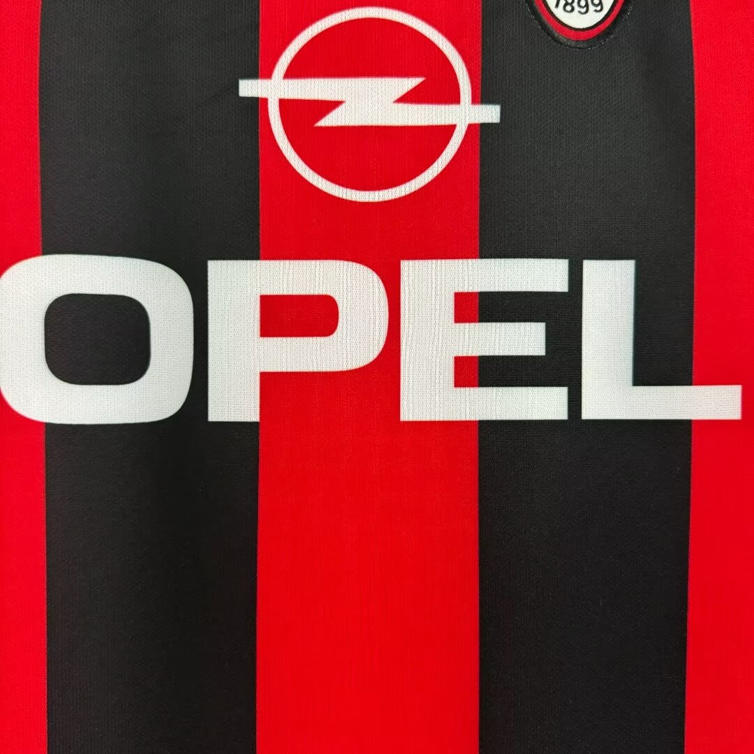 00/02 AC Milan Home Retro Jersey - leoleo123123