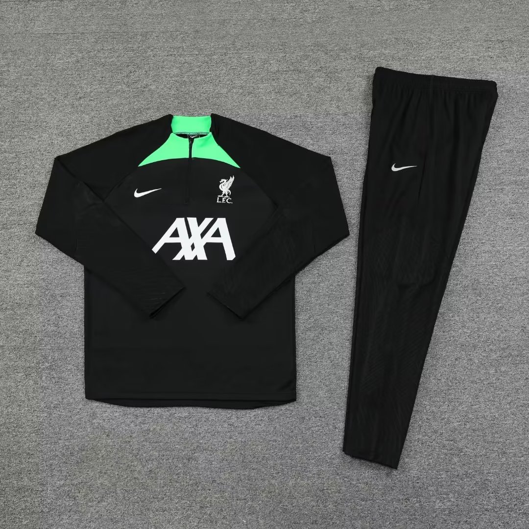 23/24 Liverpool Black Sweater Tracksuit Thai Quality - leoleo123123