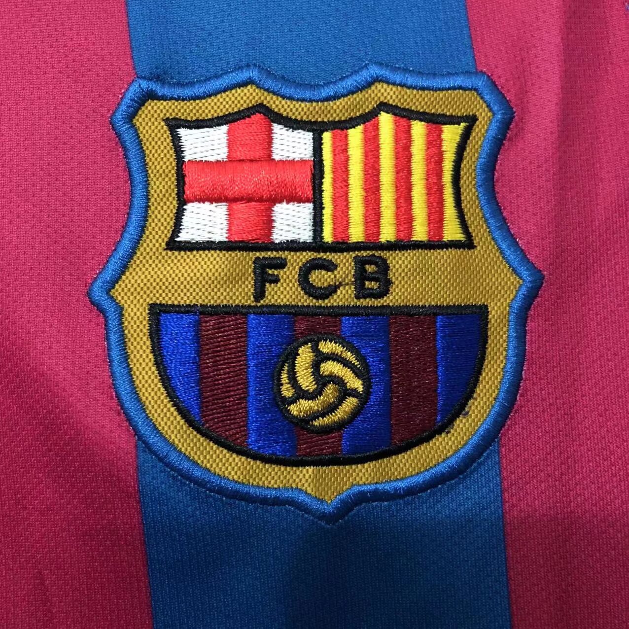 05/06 Barcelona Home Retro Jersey Liga Version Long Sleeve - leoleo123123