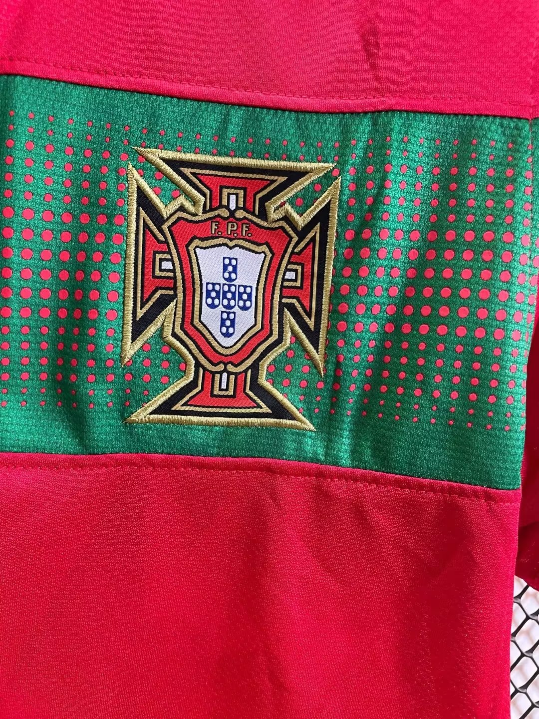 2010 Portugal Home Retro Jersey 826 - leoleo123123