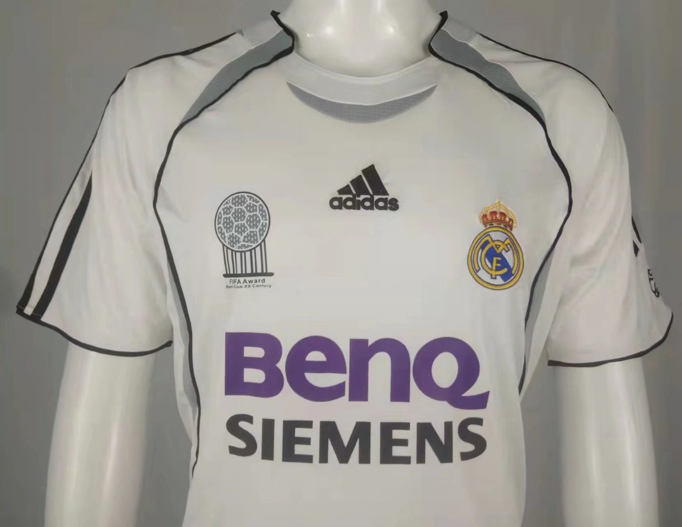 2006 Real Madrid Home Retro Jersey - leoleo123123