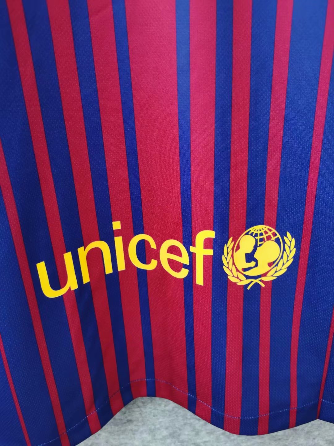 17/18 Barcelona Home Retro Jersey - leoleo123123