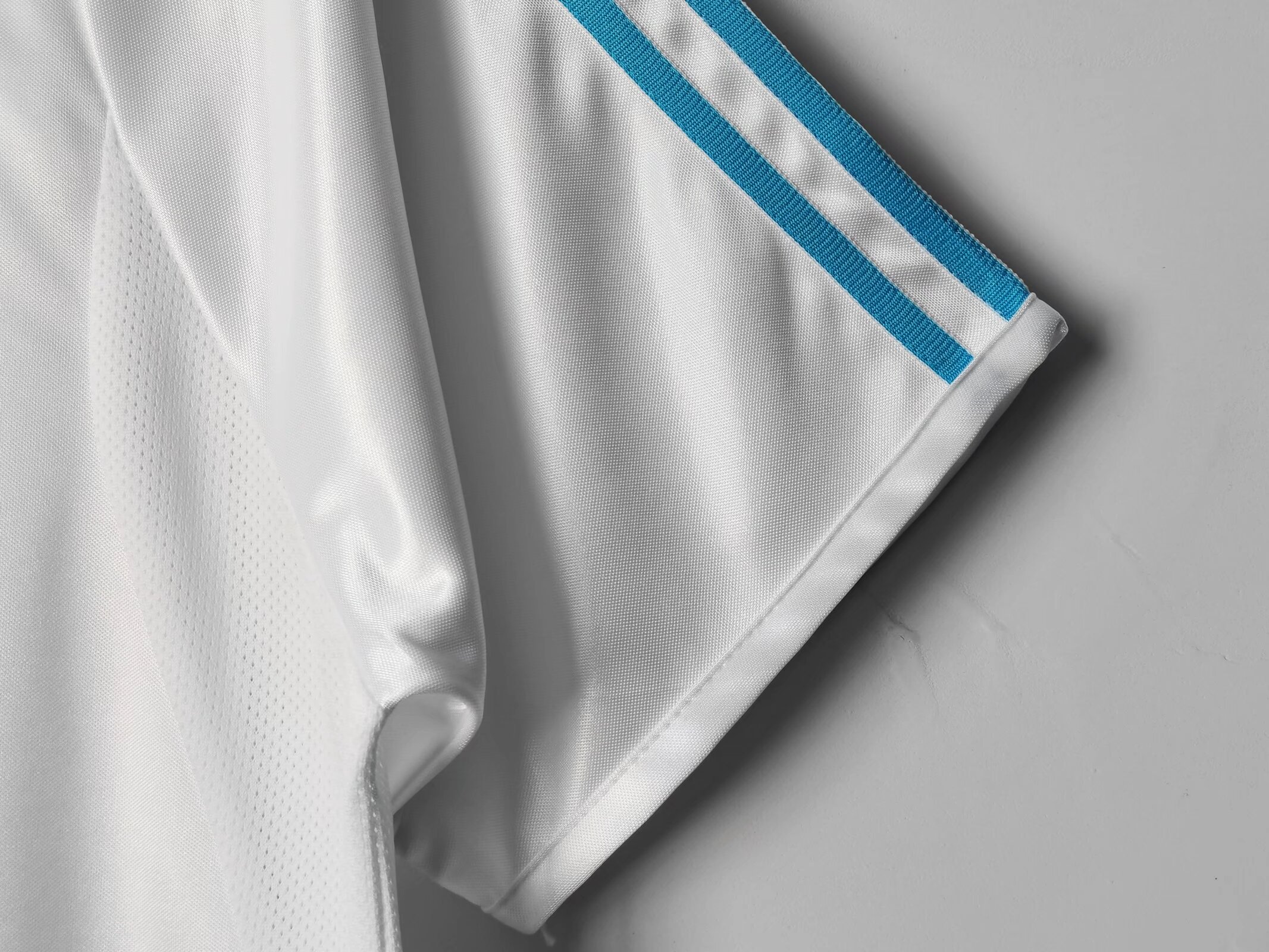 02/03 Marseille Home Retro Jersey - leoleo123123