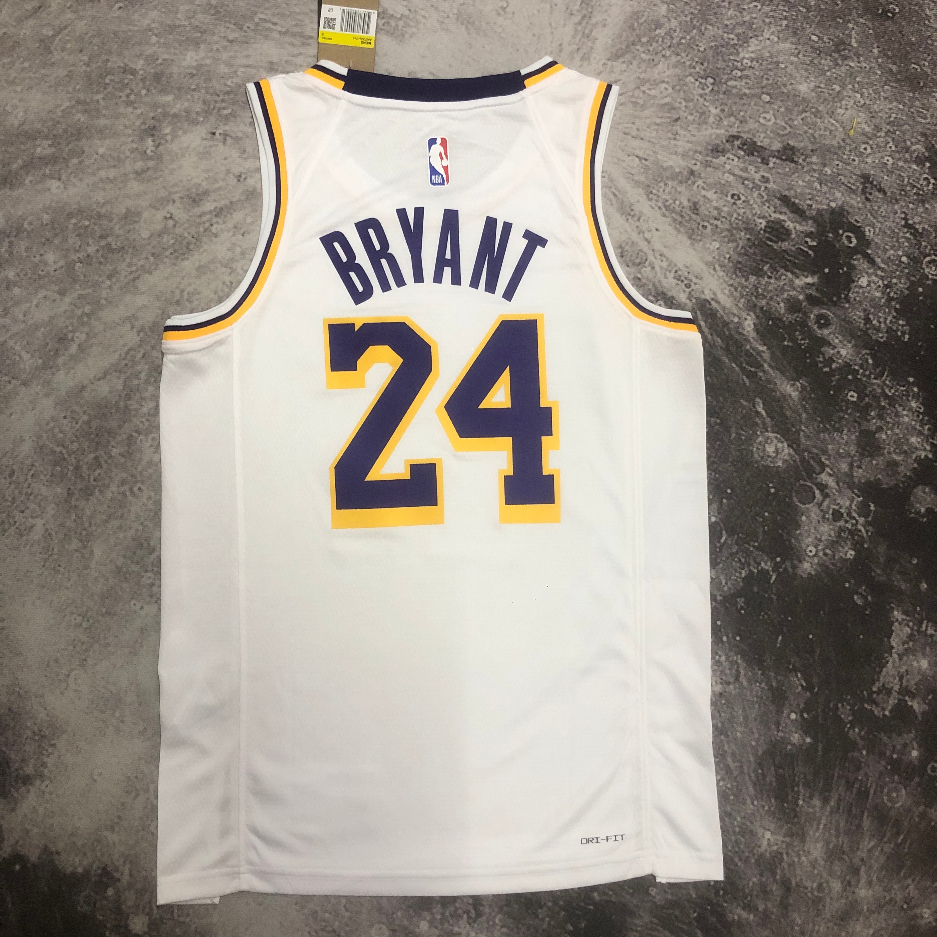 NBA Men Season 2023 Los Angeles Lakers White #24 BRYANT Jersey High Quality Name and Number Print - leoleo123123