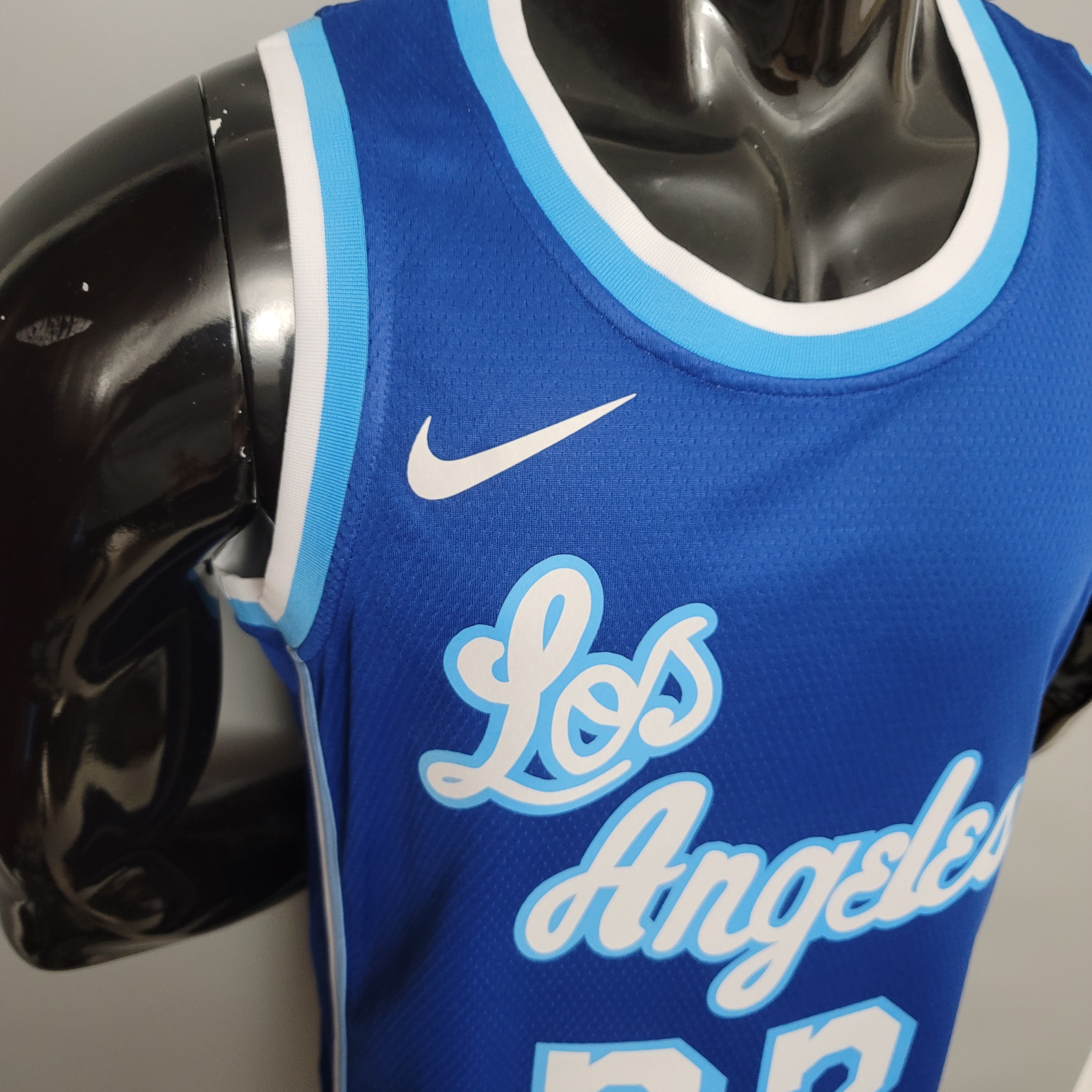 NBA Finals Men Los Angeles Lakers Retro in Latin #23 JAMES Blue Round Neck Jersey High Quality Name and Number Print - leoleo123123