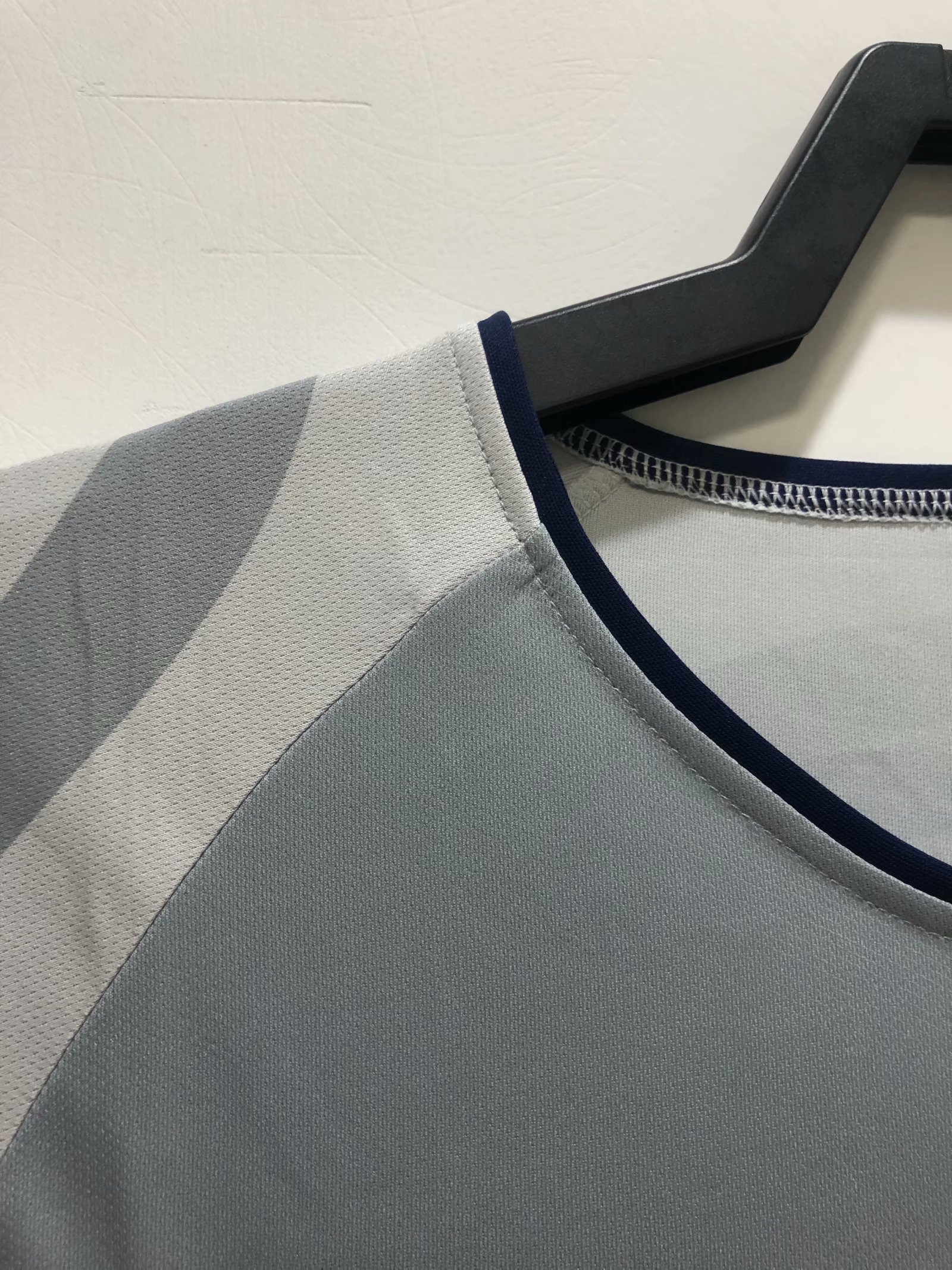 2001 PSG Away Retro Jersey - leoleo123123