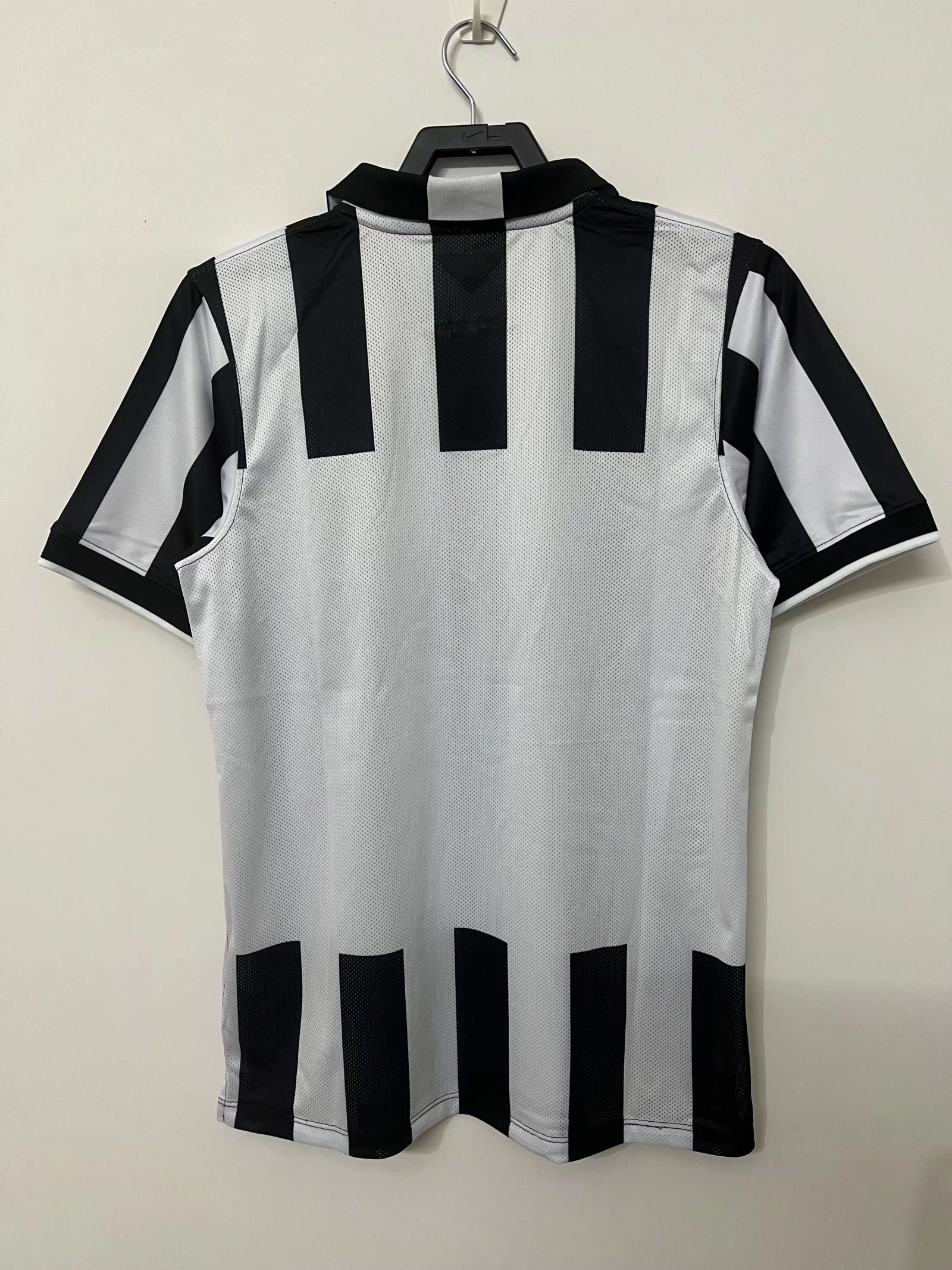 14/15 Juventus Home Retro Jersey - leoleo123123