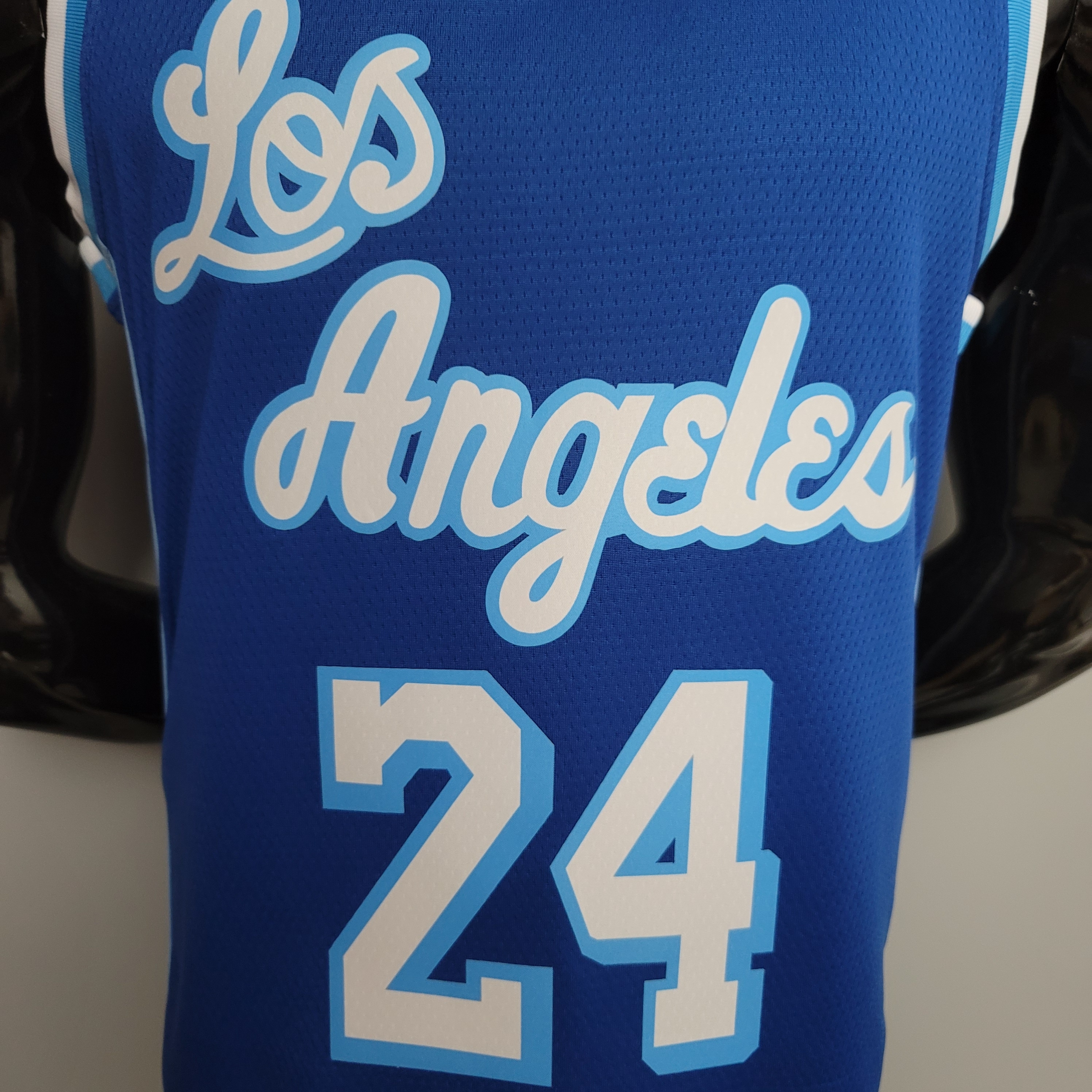 NBA Finals Men Los Angeles Lakers Retro in Latin #24 BRYANT Blue Round Neck Jersey High Quality Name and Number Print - leoleo123123