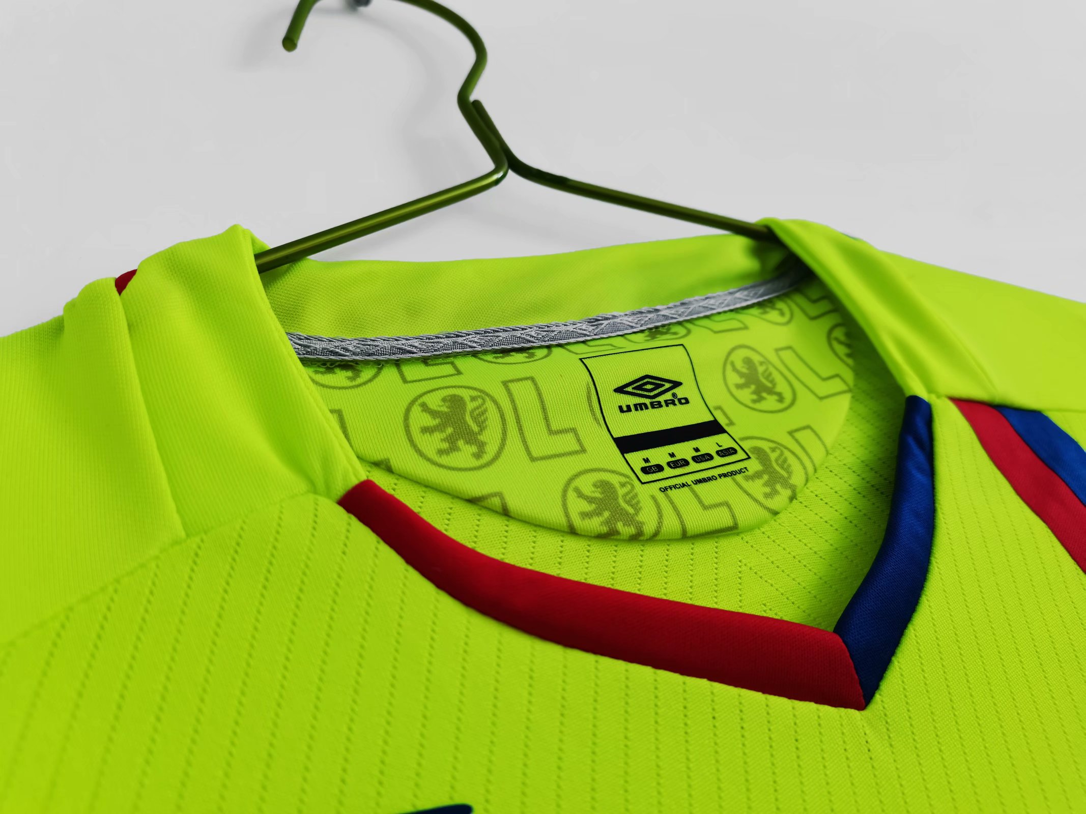 08/09 Lyon Green Retro Jersey - leoleo123123