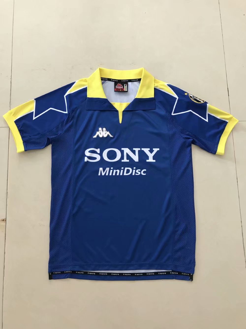 97-98 Juventus Away Retro Jersye - leoleo123123