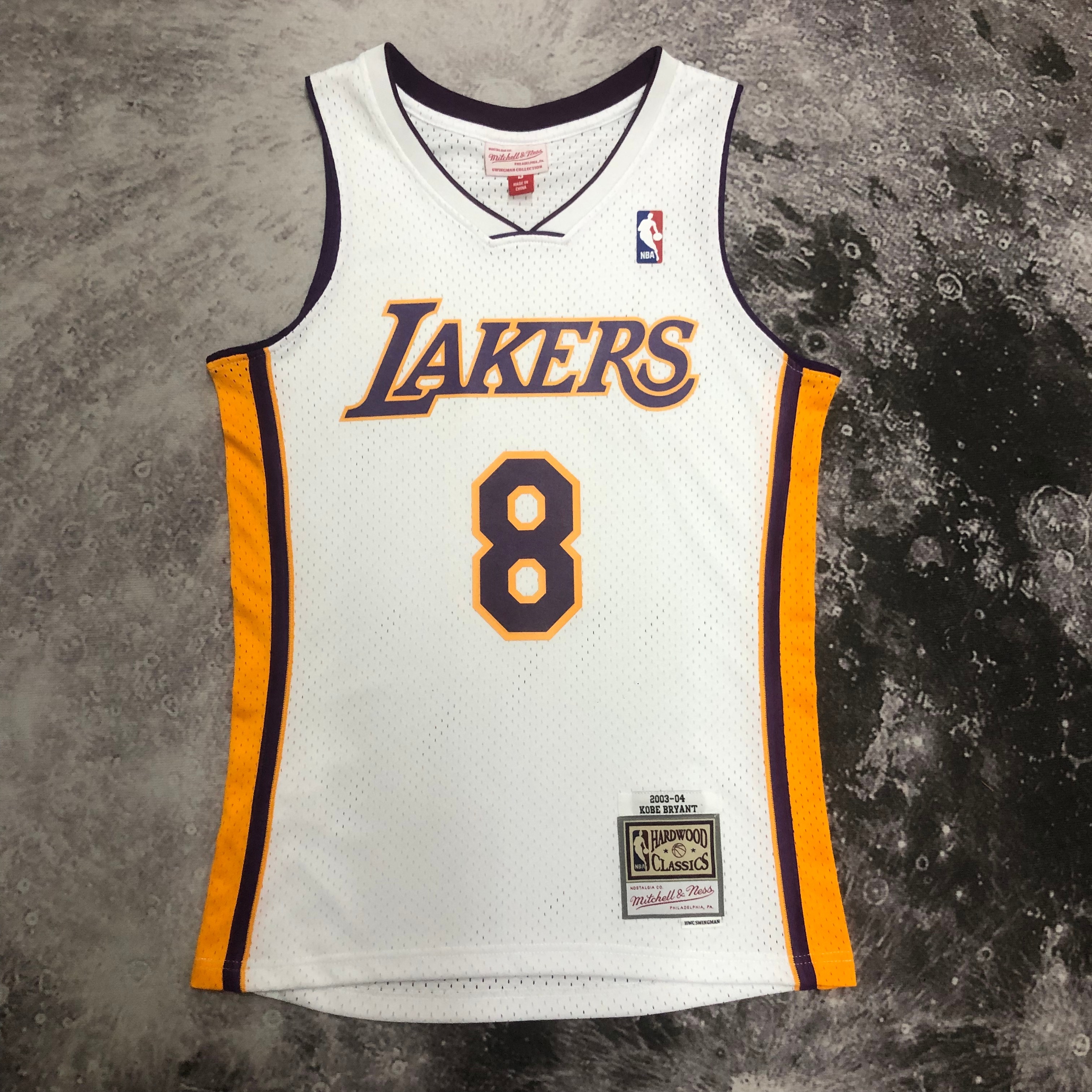 NBA Men Season 03-04 Los Angeles Lakers White #8 BRYANT Jersey High Quality Name and Number Print - leoleo123123