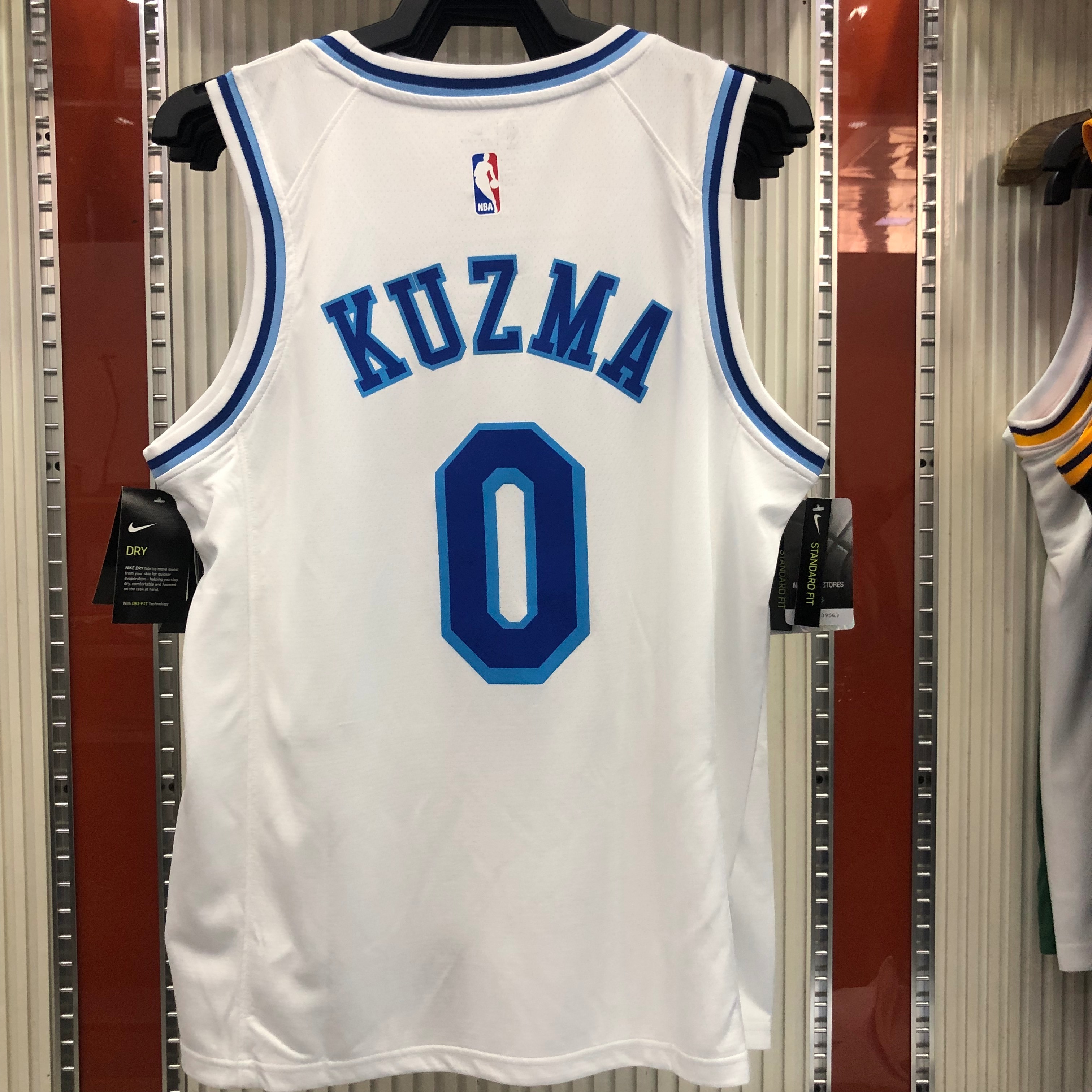 NBA Men Los Angeles Lakers Retro in Latin #0 KUZMA white Round Neck Jersey High Quality Name and Number Print - leoleo123123