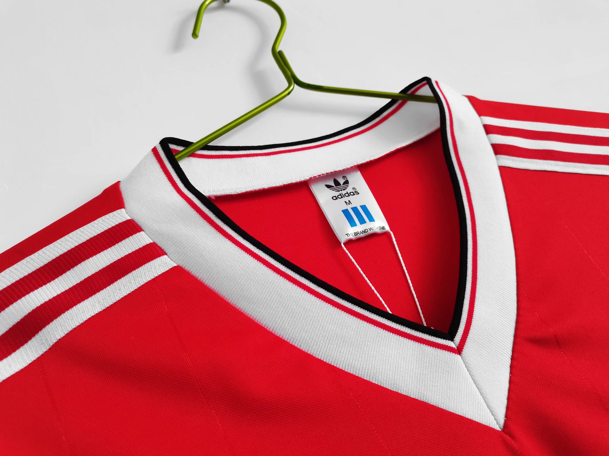 1983 Man United Home Retro Jersey - leoleo123123