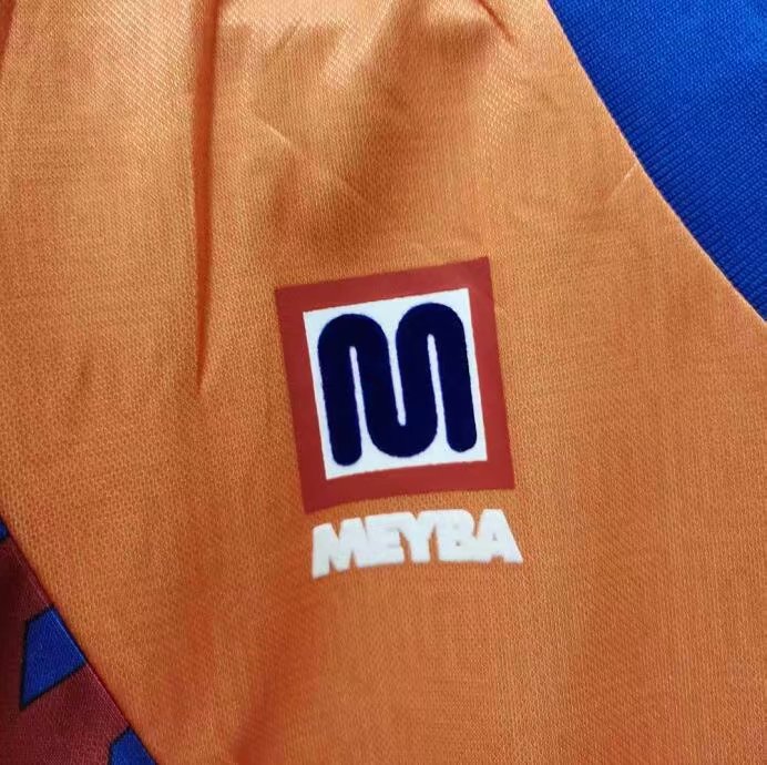 91-92 Barcelona Away Retro Jersey - leoleo123123