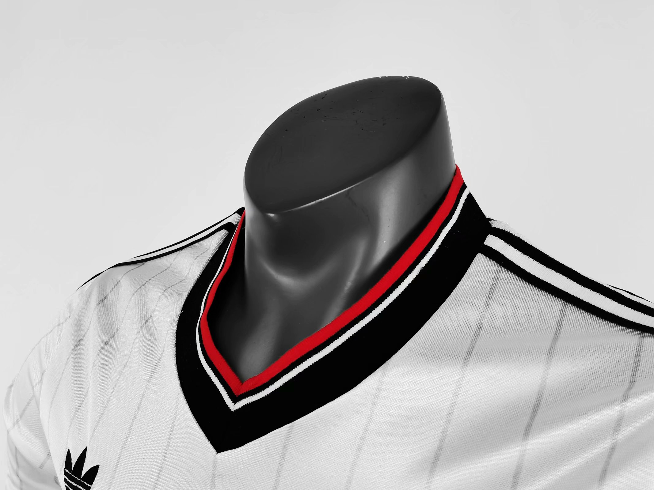 1983 Man United Away Retro Jersey - leoleo123123