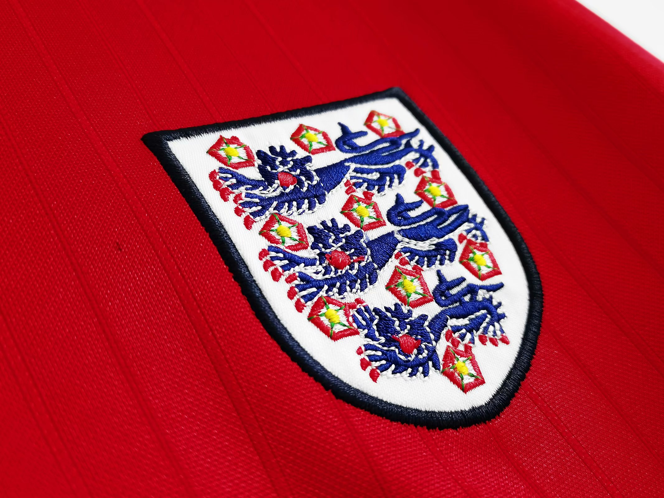 84/87 England Away Retro Jersey - leoleo123123