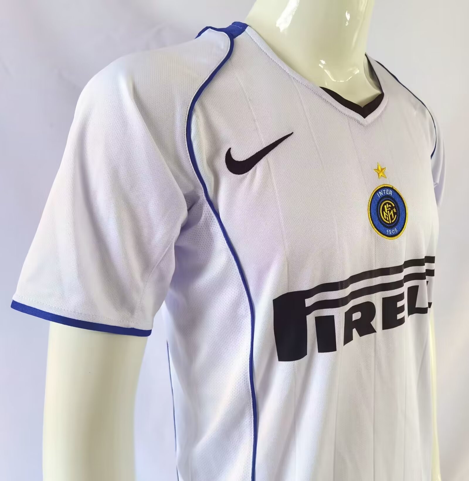 04-05 Inter Milan Away Retro Jersey - leoleo123123