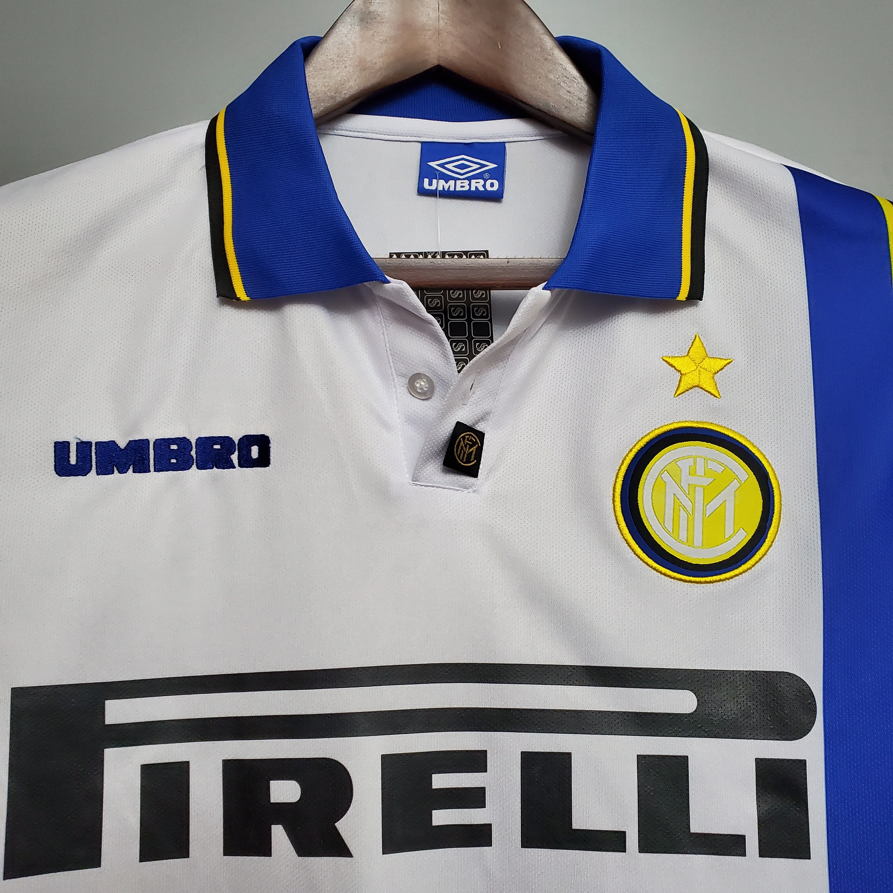 97-98 Inter Milan Away Retro Jersye - leoleo123123