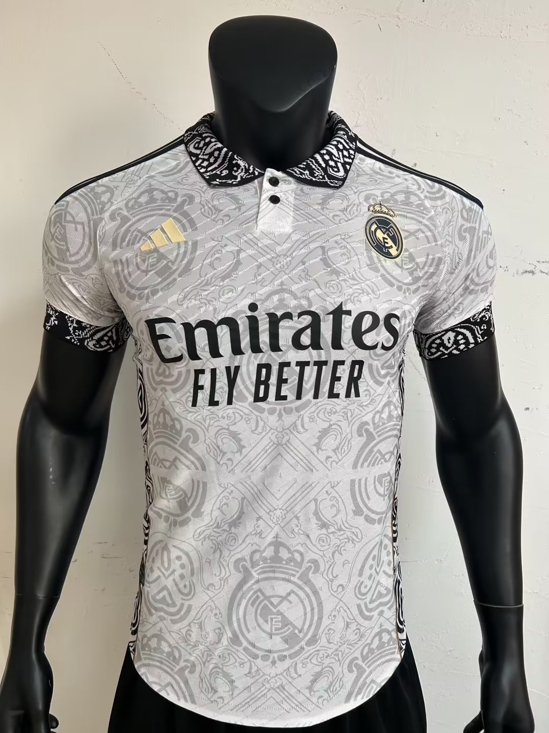 23/24 Real Madrid Special Jersey Player Version - leoleo123123