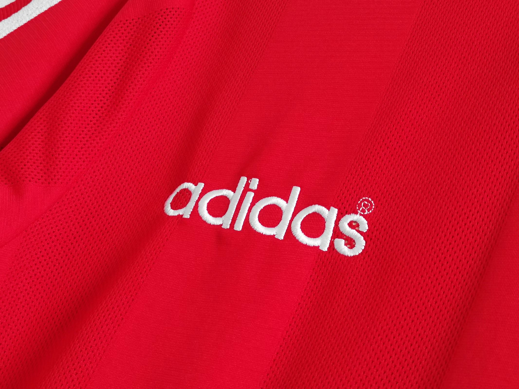 95-96 Liverpool Home Retro Jersey - leoleo123123