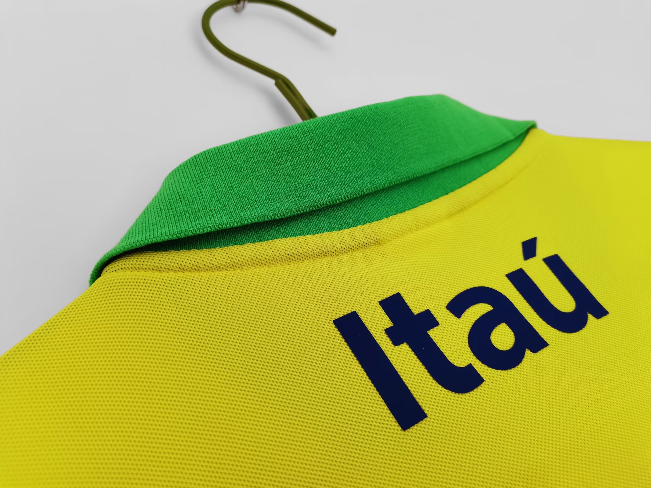 22/23 Brazil Yellow Polo Jersey Thai Quality - leoleo123123