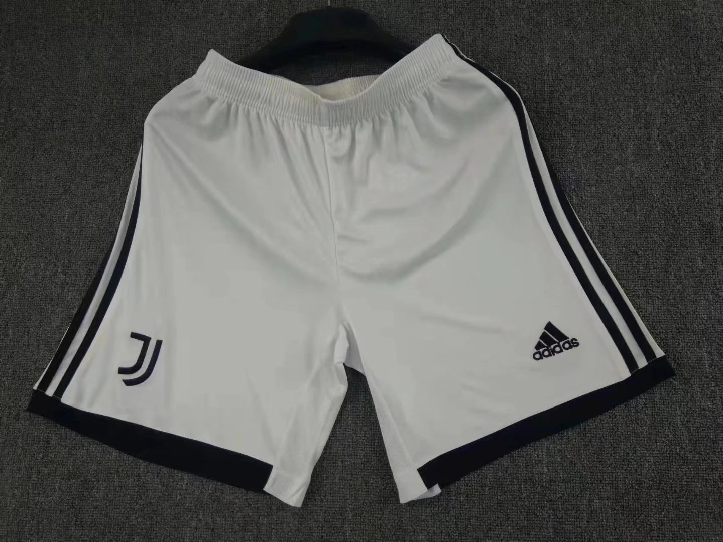 22/23 Juventus Home Pants Short - leoleo123123